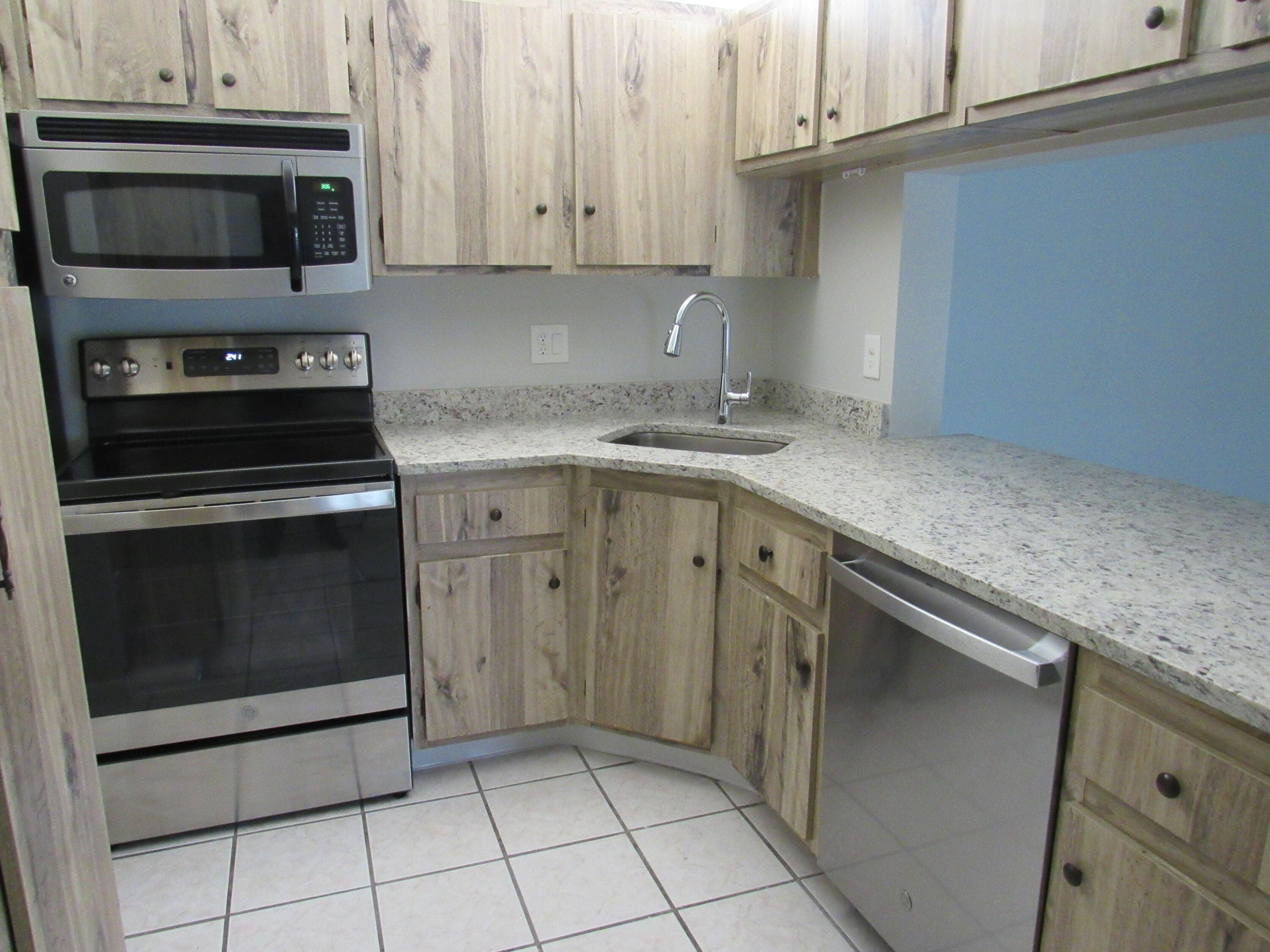 703 Sunny Pine Way G2, Greenacres, FL 33415 — photo 5 of 24