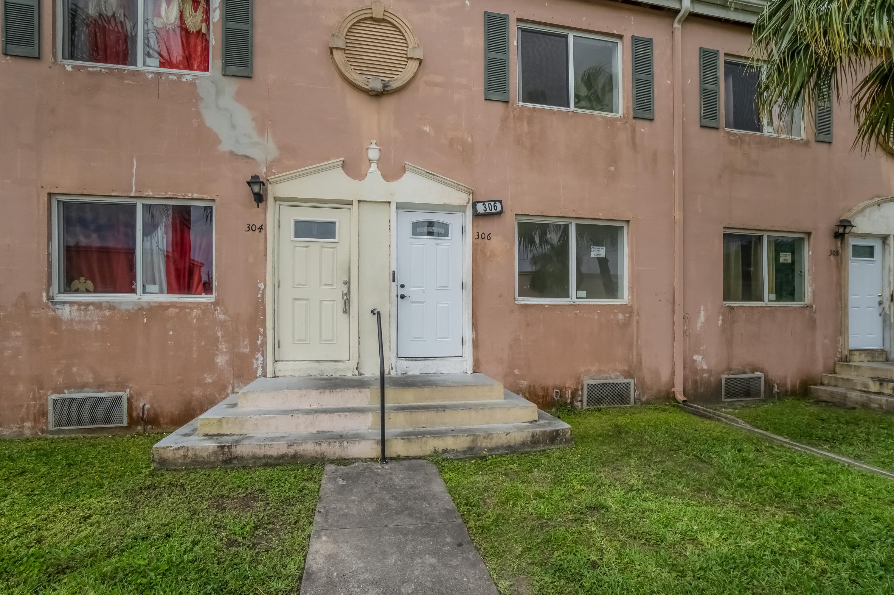306 NW 84th Terrace 306, Miami, FL 33150 — photo 37 of 43