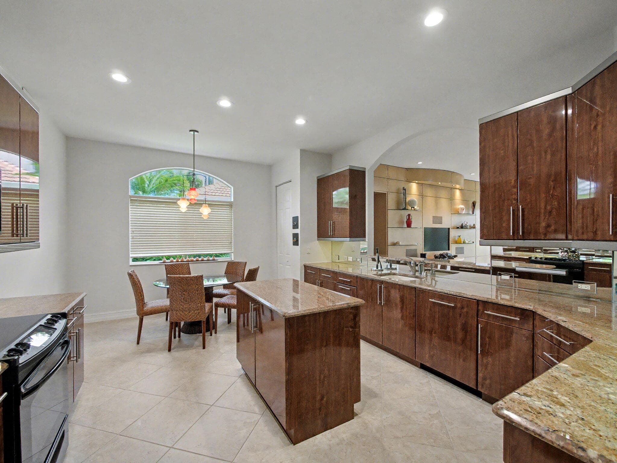 123 Palm Bay Terrace A, Palm Beach Gardens, FL 33418 — photo 6 of 36