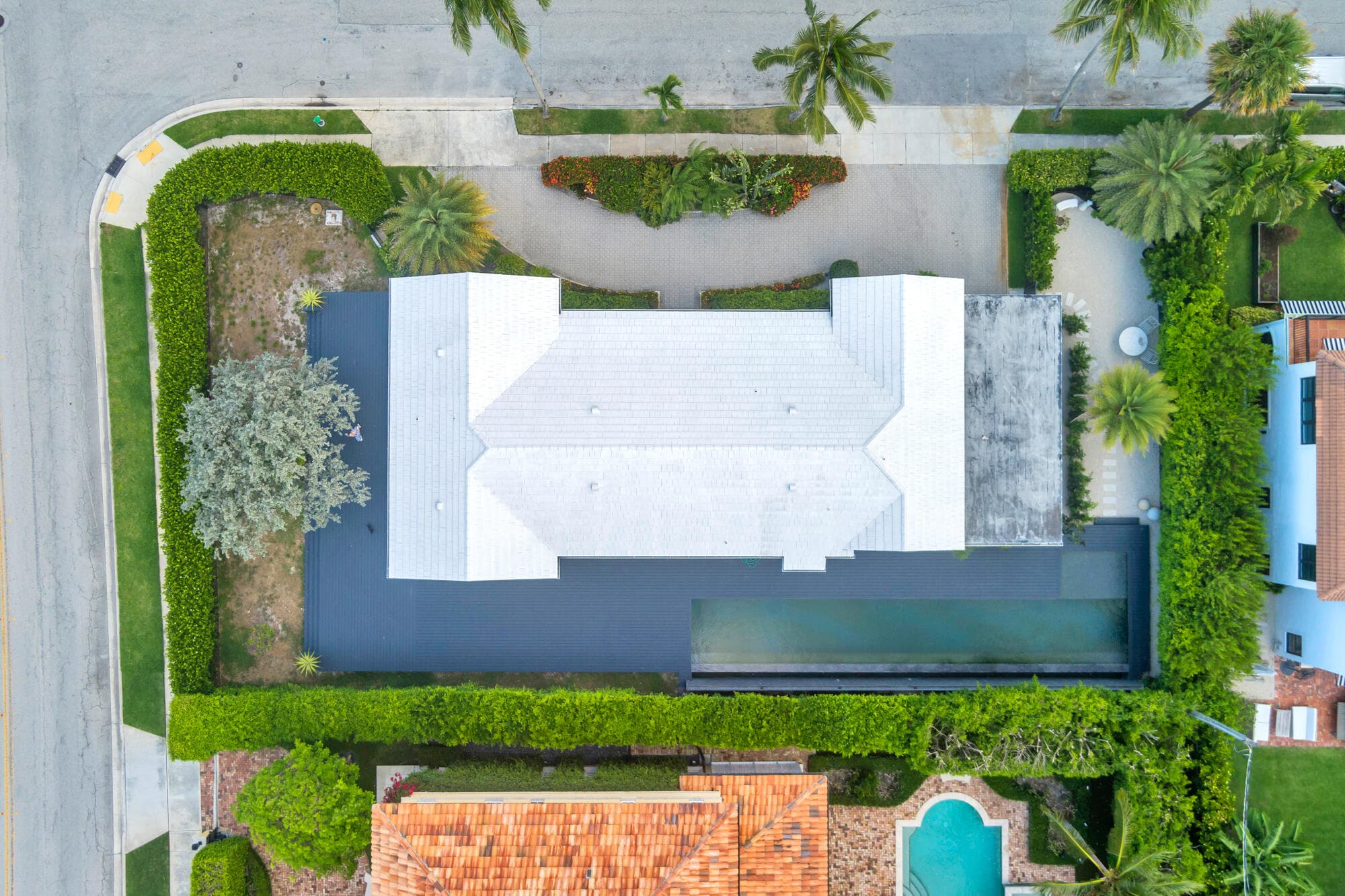 185 Almeria Road, West Palm Beach, FL 33405 — photo 9 of 12