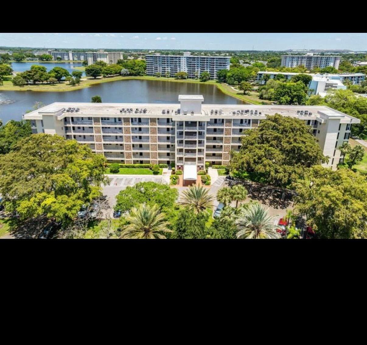 2751 N Palm Aire Drive 402, Pompano Beach, FL 33069 — photo 3 of 48