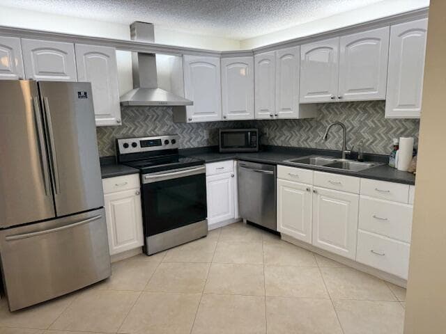 9256 Sabal Ridge Circle D, Boca Raton, FL 33428 — photo 1 of 16
