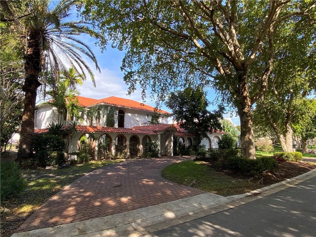 71 Bay Colony Drive, Fort Lauderdale, FL 33308 — photo 1 of 34