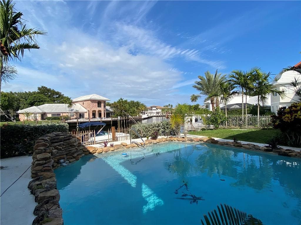 71 Bay Colony Drive, Fort Lauderdale, FL 33308 — photo 31 of 34