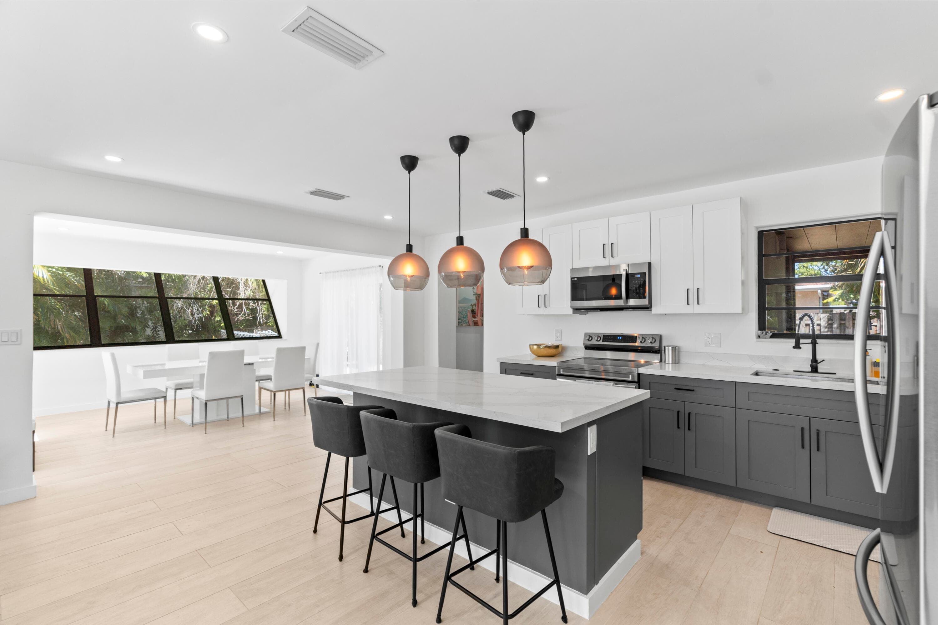 235 NE 20th Street, Boca Raton, FL 33431 — photo 2 of 22