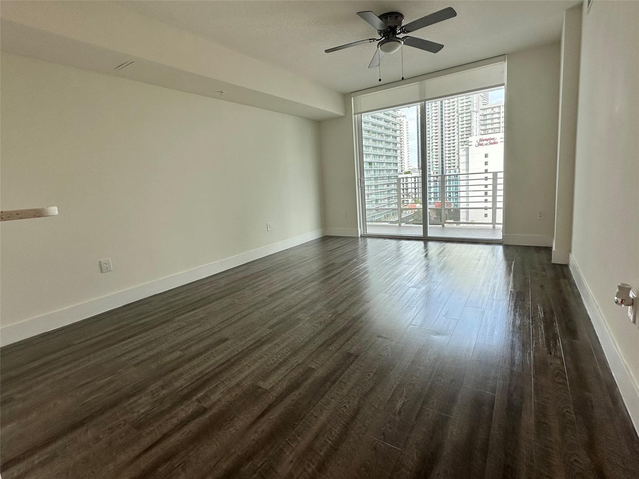 110 SW 12th Street 1903, Miami, FL 33130 — photo 4 of 18