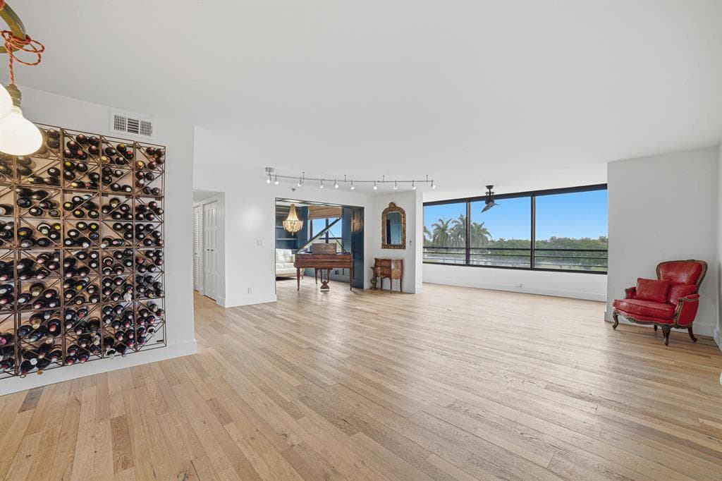 7153 Promenade Drive 501, Boca Raton, FL 33433 — photo 5 of 56