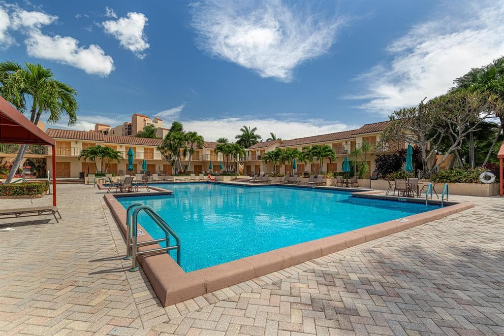 7153 Promenade Drive 501, Boca Raton, FL 33433 — photo 37 of 56