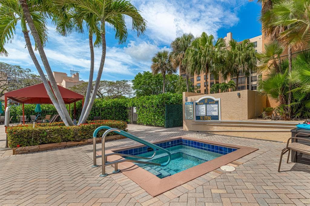 7153 Promenade Drive 501, Boca Raton, FL 33433 — photo 39 of 56