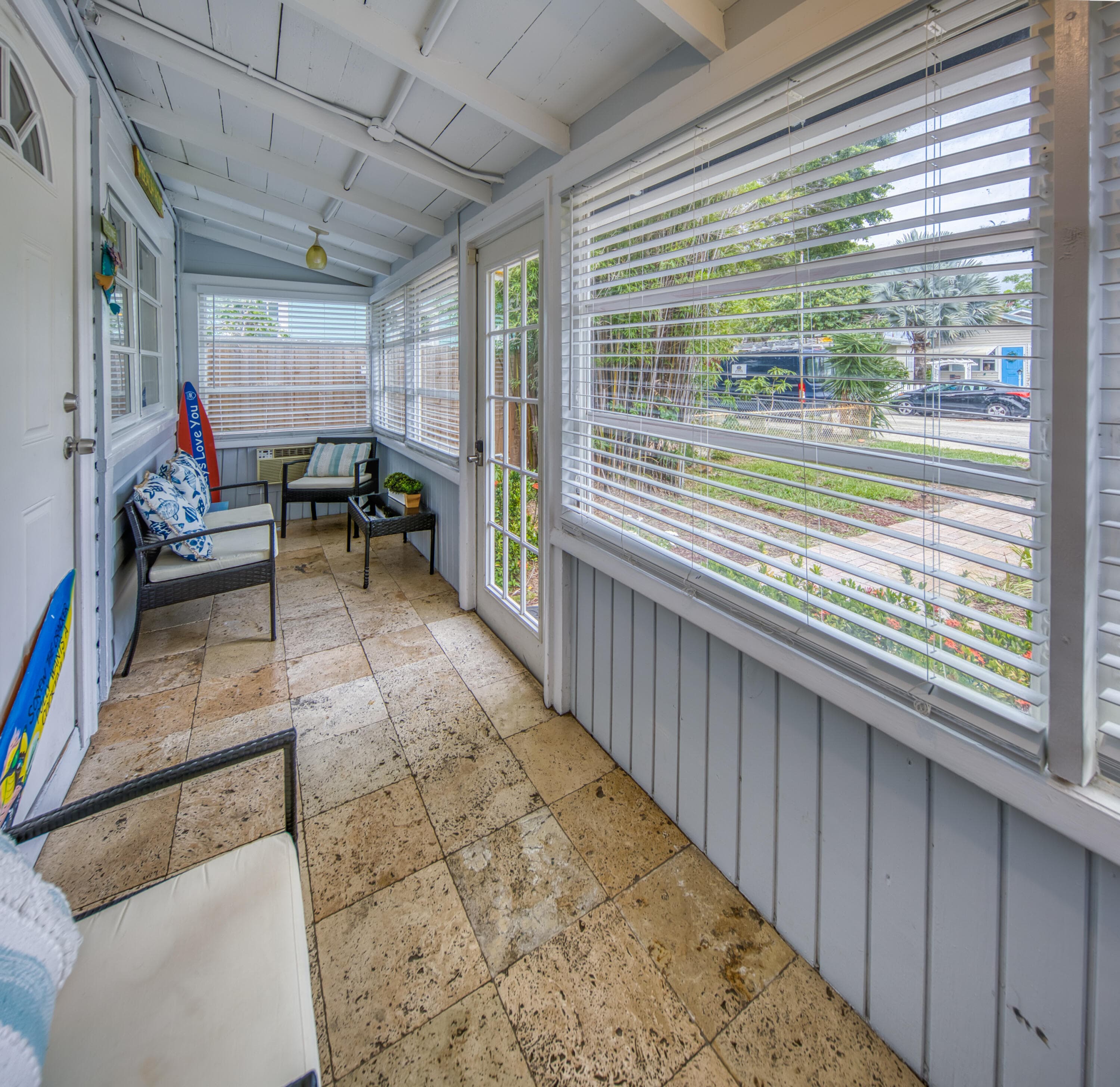 523 N K Street, Lake Worth Beach, FL 33460 — photo 3 of 22