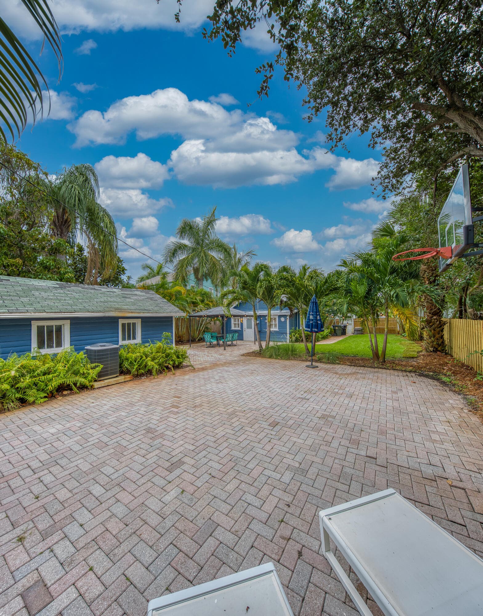 523 N K Street, Lake Worth Beach, FL 33460 — photo 7 of 22