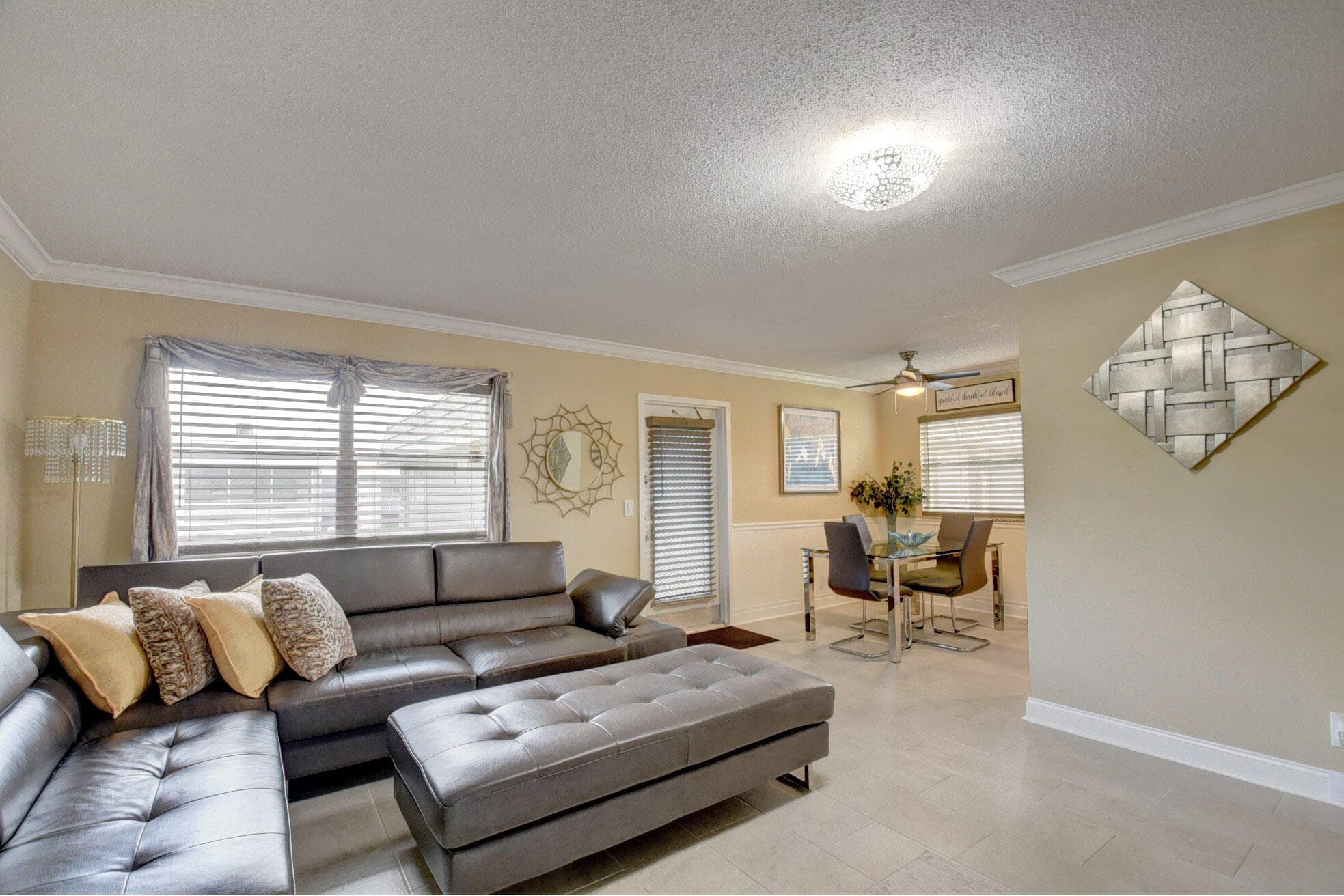 661 Flanders N 661, Delray Beach, FL 33484 — photo 5 of 24