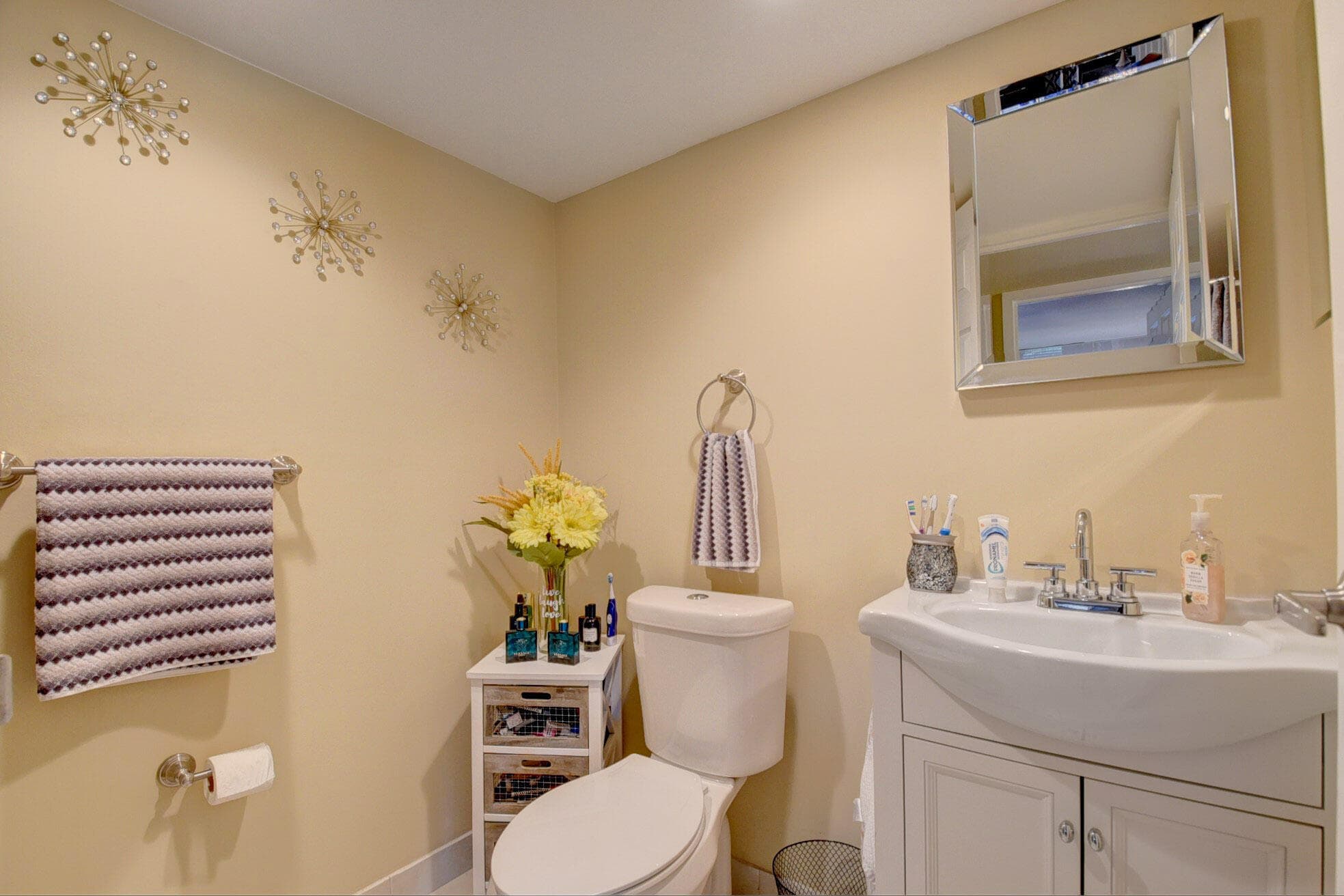 661 Flanders N 661, Delray Beach, FL 33484 — photo 10 of 24