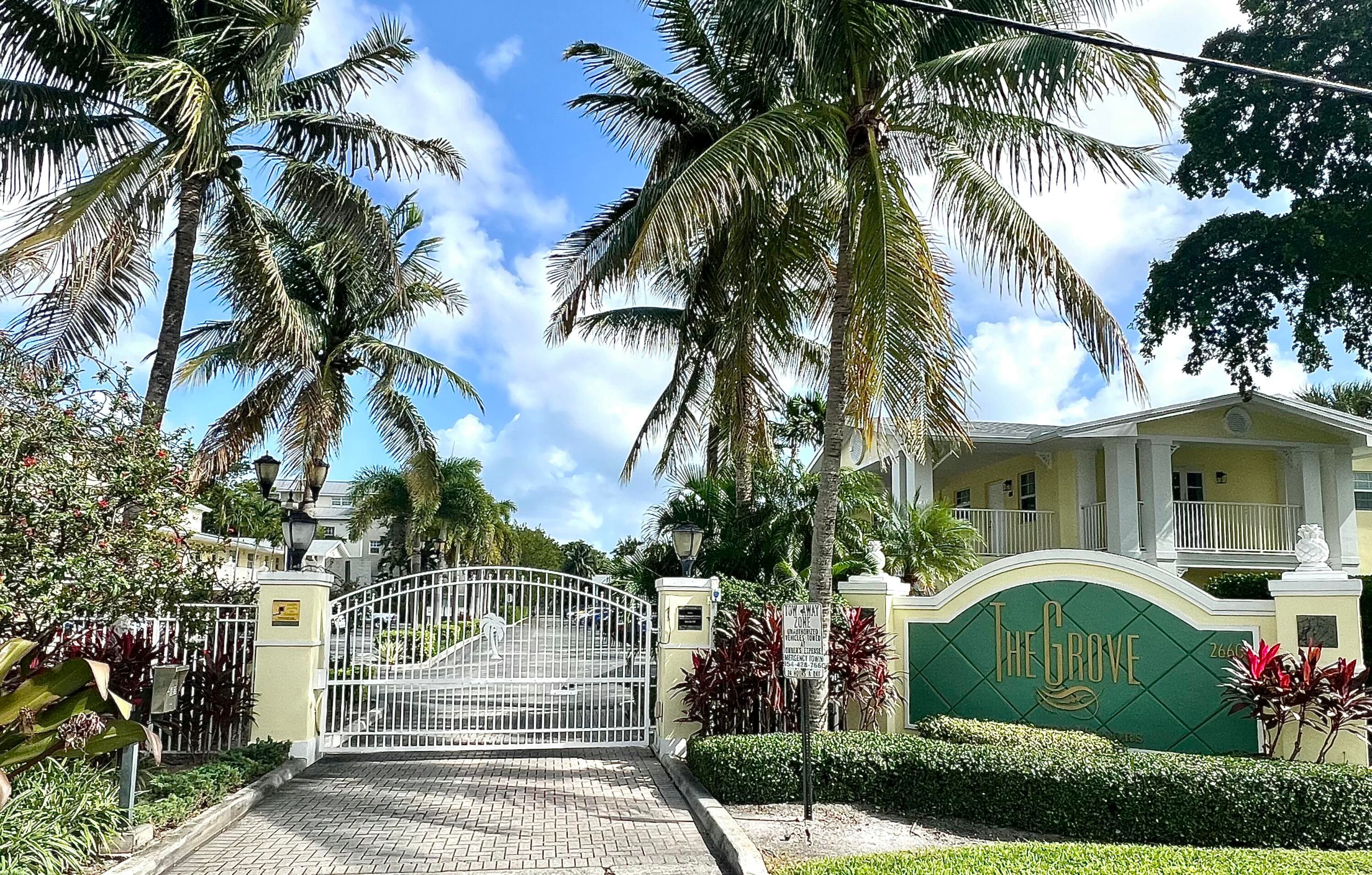 2660 NE 8th Avenue 308, Wilton Manors, FL 33334 — photo 1 of 28