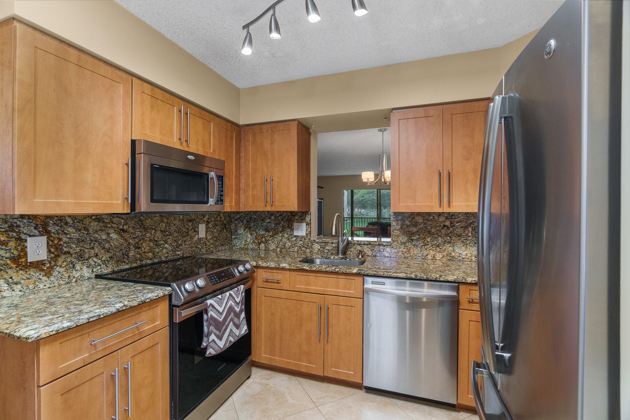 6515 Kensington Lane 201, Delray Beach, FL 33446 — photo 6 of 38