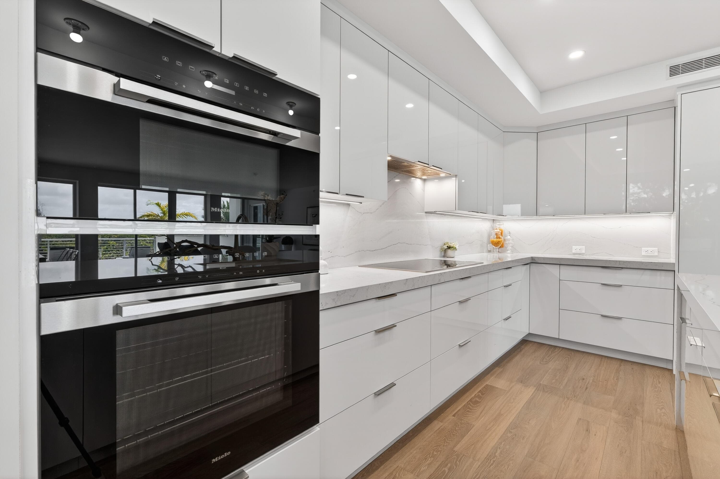 1 S Coastal Way 201, Jupiter, FL 33477 — photo 10 of 40