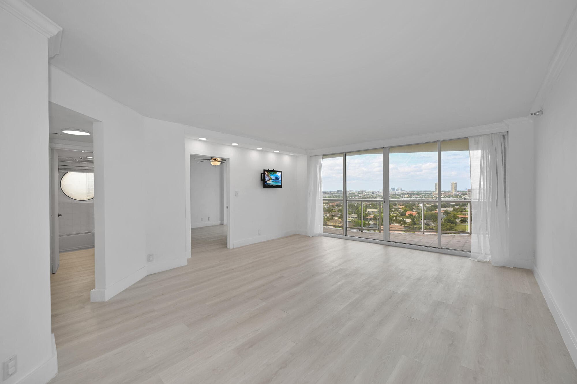 3640 Yacht Club Drive 1501, Aventura, FL 33180 — photo 7 of 44