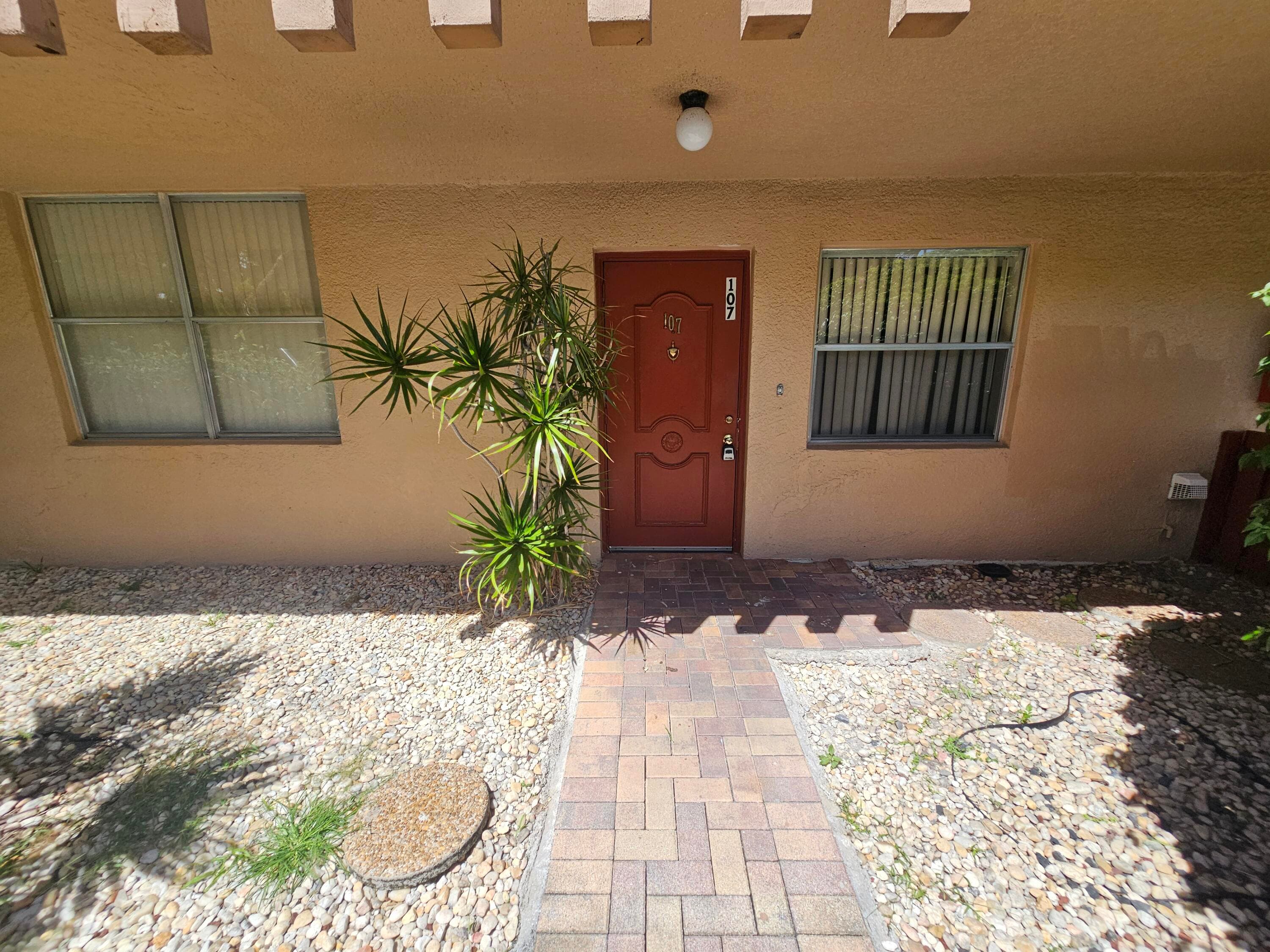 7431 NW 1st Street, Margate, FL 33063 — photo 2 of 40