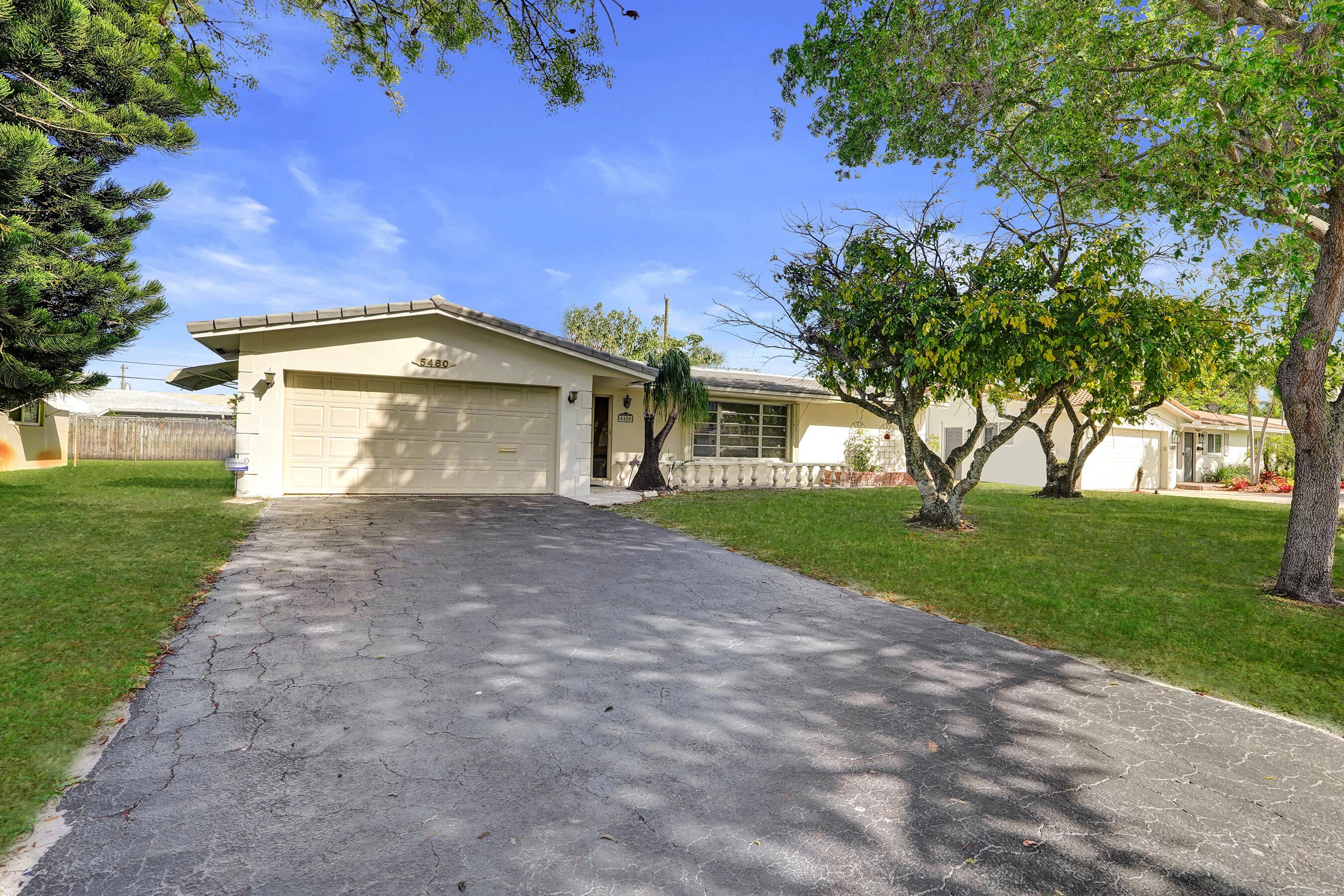 5480 NE 22nd Avenue, Fort Lauderdale, FL 33308 — photo 3 of 40