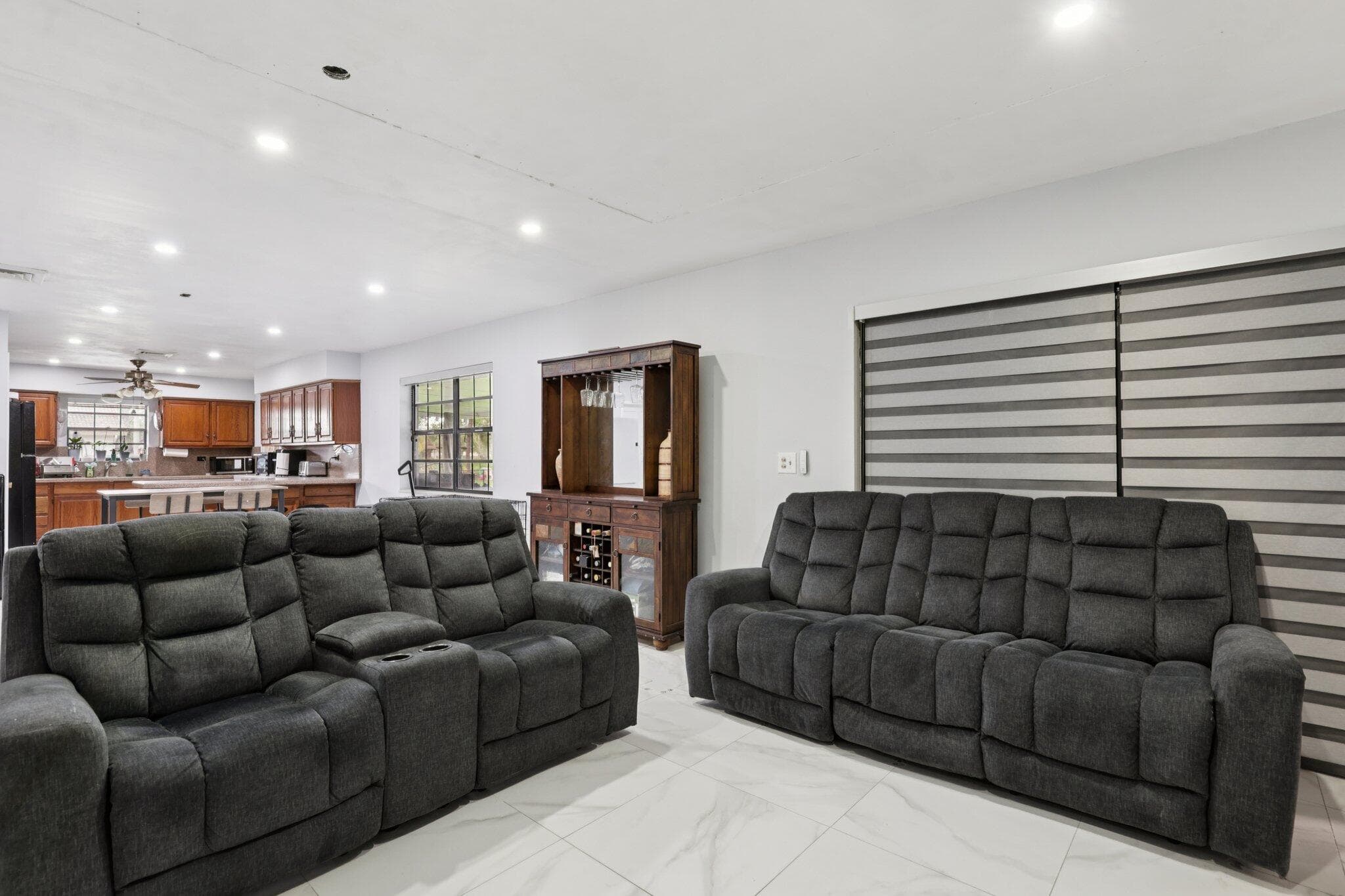 2940 SW 156th Avenue, Davie, FL 33331 — photo 8 of 48