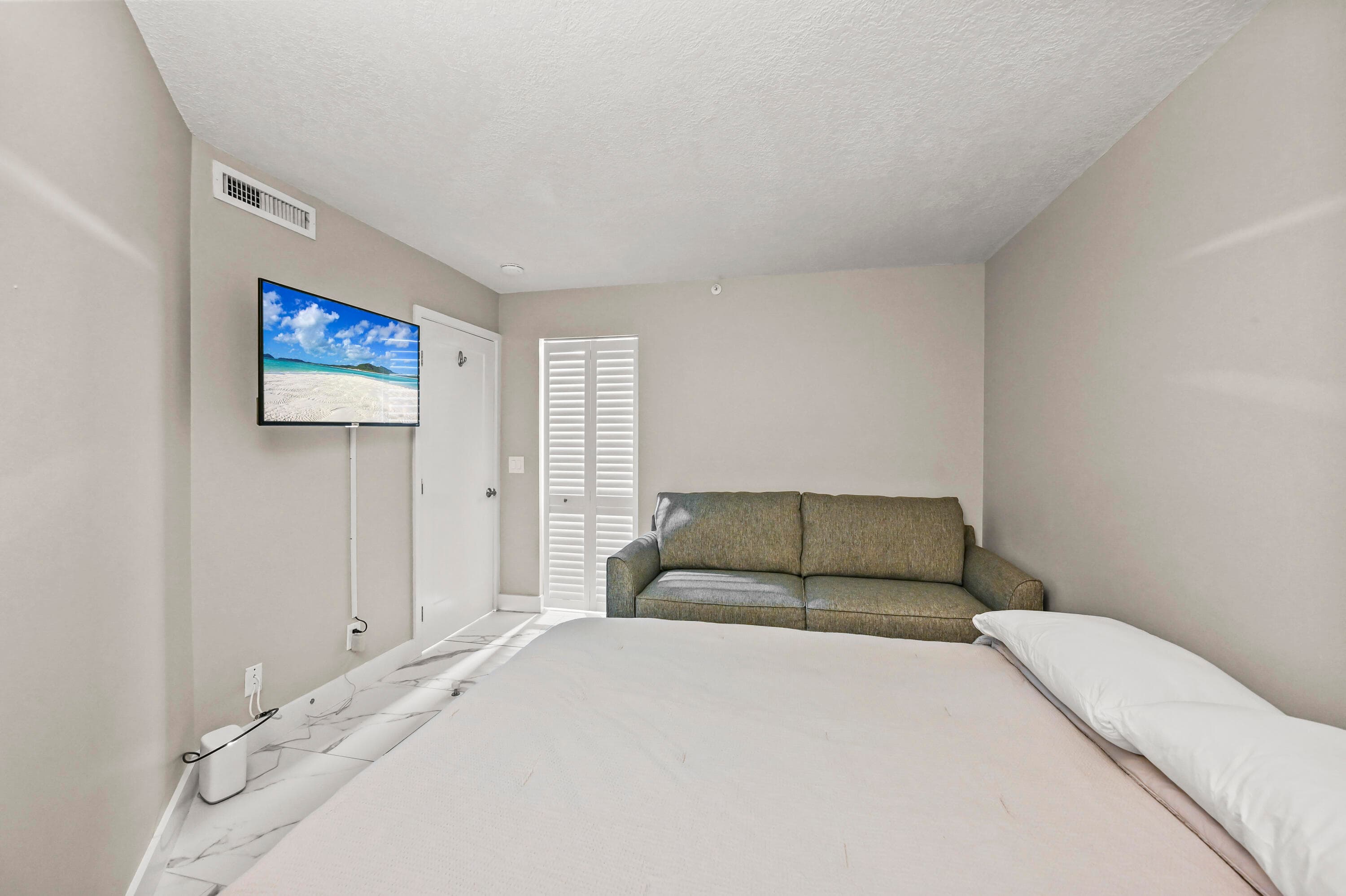 9650 S Ocean Drive 106, Jensen Beach, FL 34957 — photo 17 of 51