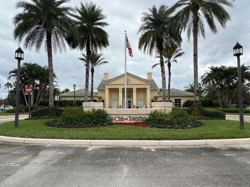 11948 SW Crestwood Circle, Port St. Lucie, FL 34987 — photo 5 of 51