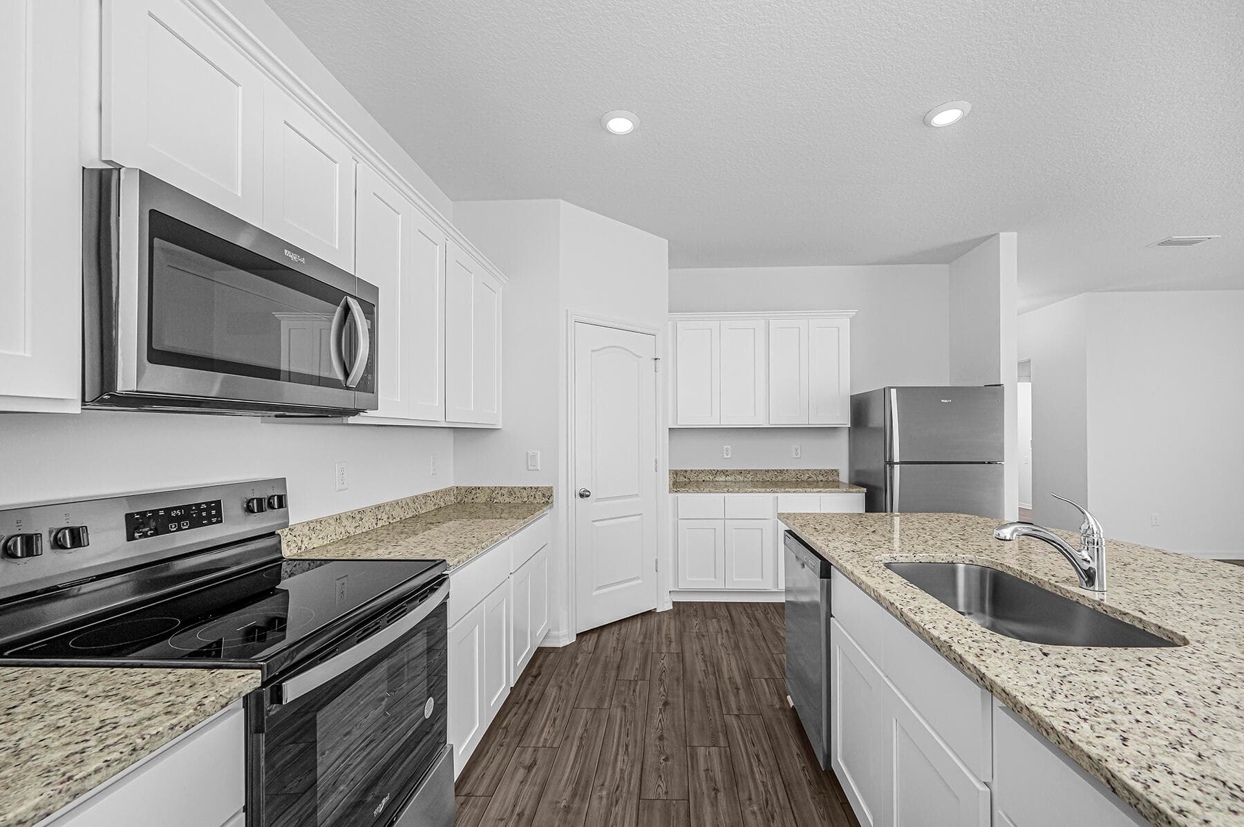 8585 101st Avenue, Vero Beach, FL 32967 — photo 9 of 18