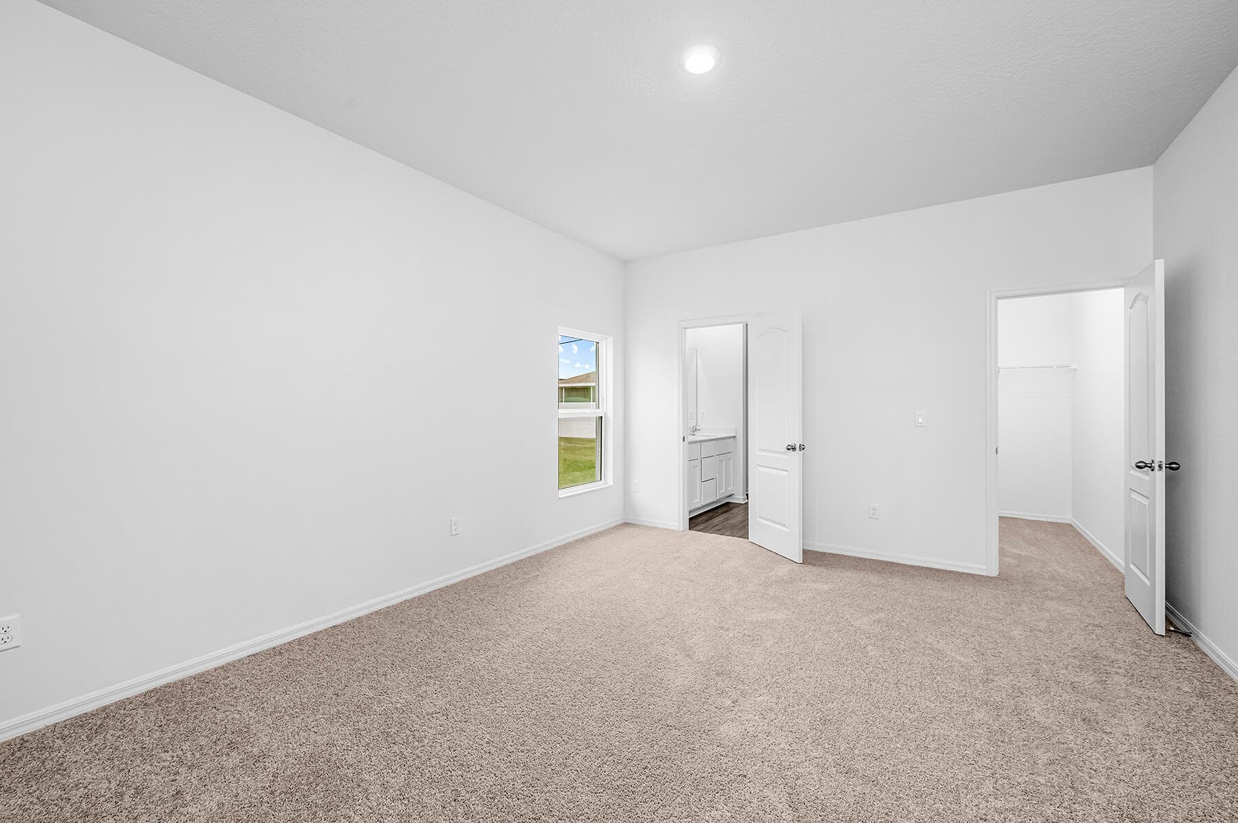 8585 101st Avenue, Vero Beach, FL 32967 — photo 11 of 18