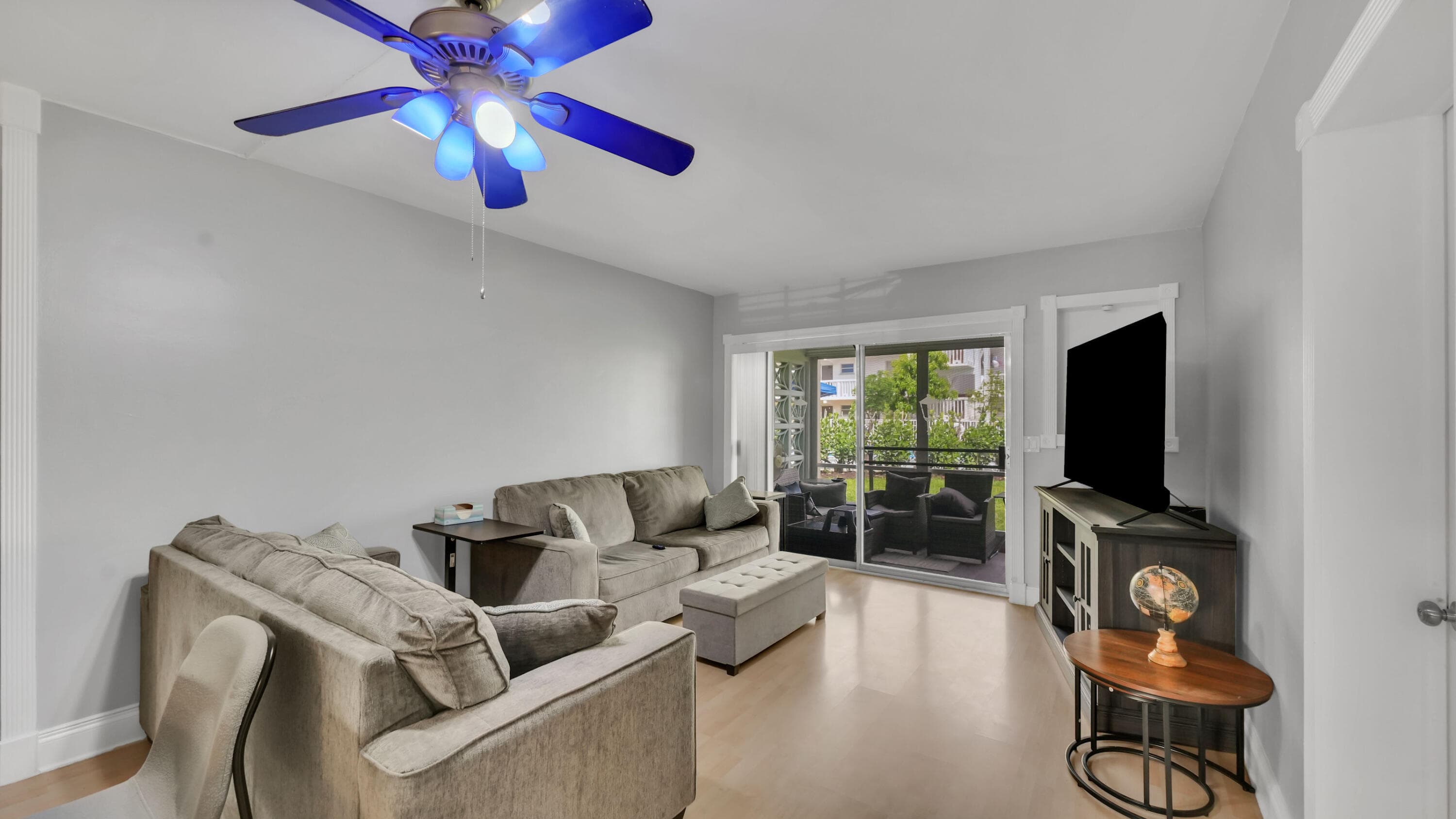 298 SE 6th Avenue 2, Pompano Beach, FL 33060 — photo 9 of 30