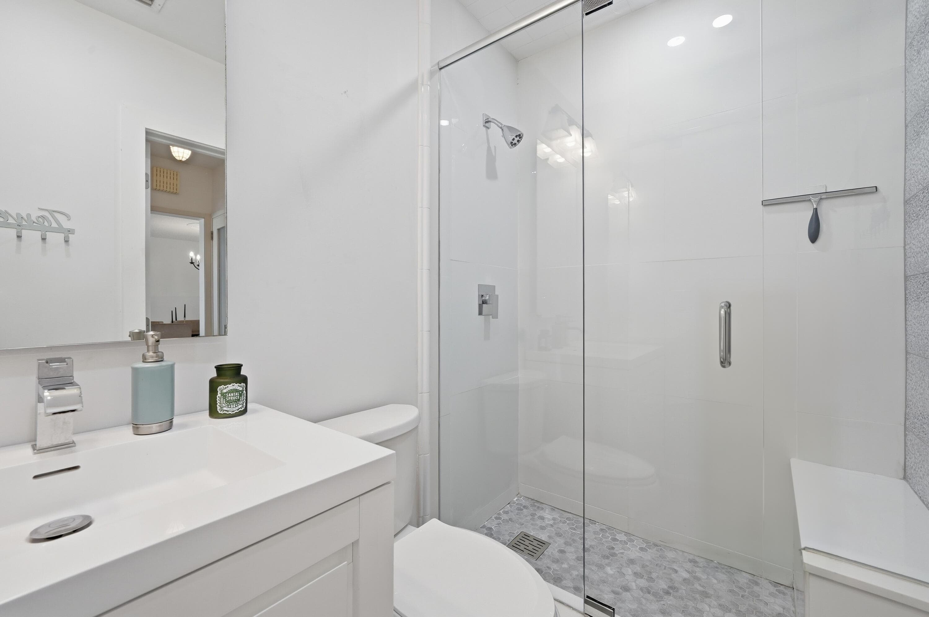 1431 S Ocean Boulevard Unit 28, Lauderdale-By-The-Sea, FL 33062 — photo 14 of 63