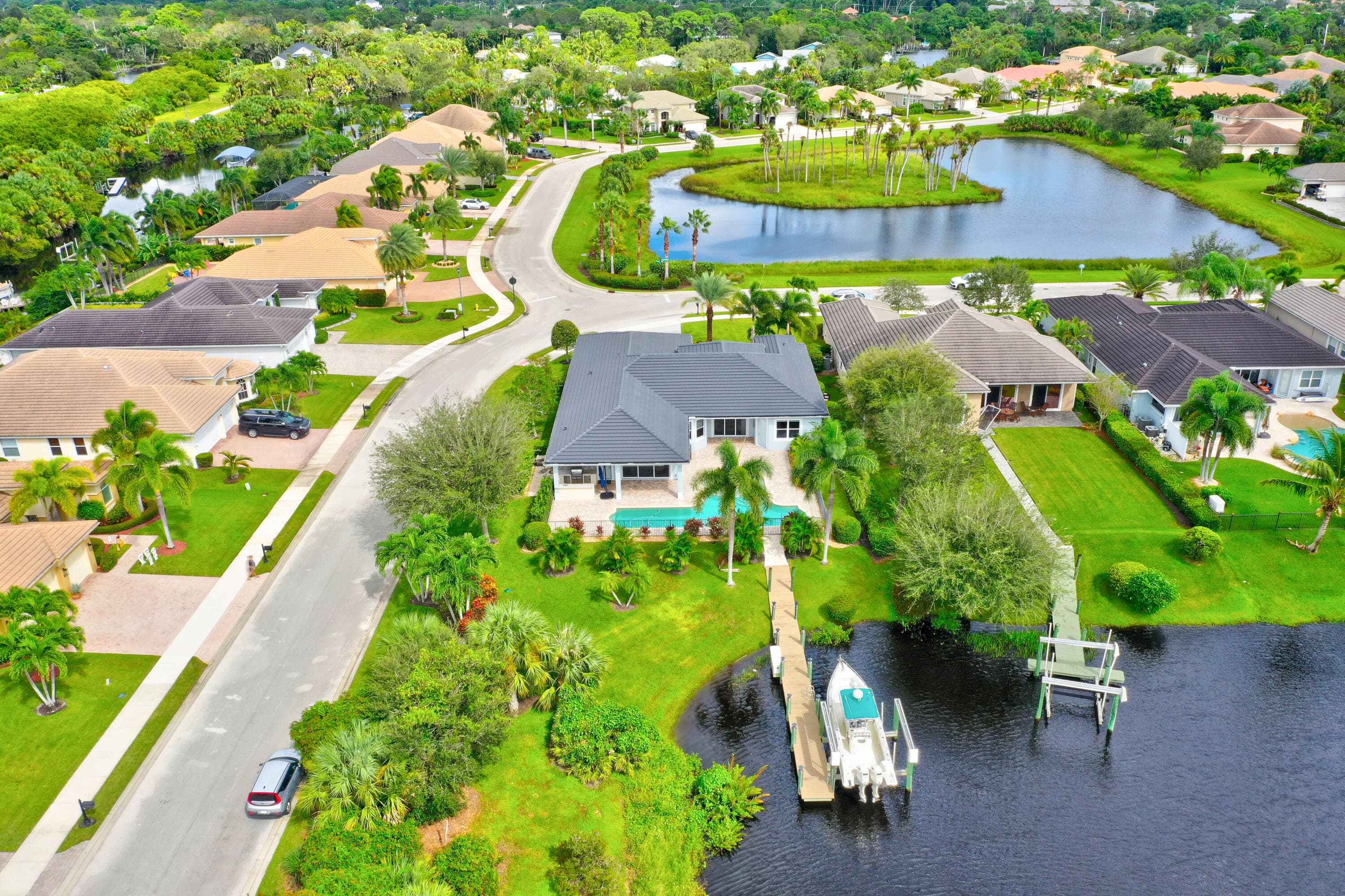 7186 SW Quiet River Court, Stuart, FL 34997 — photo 7 of 81