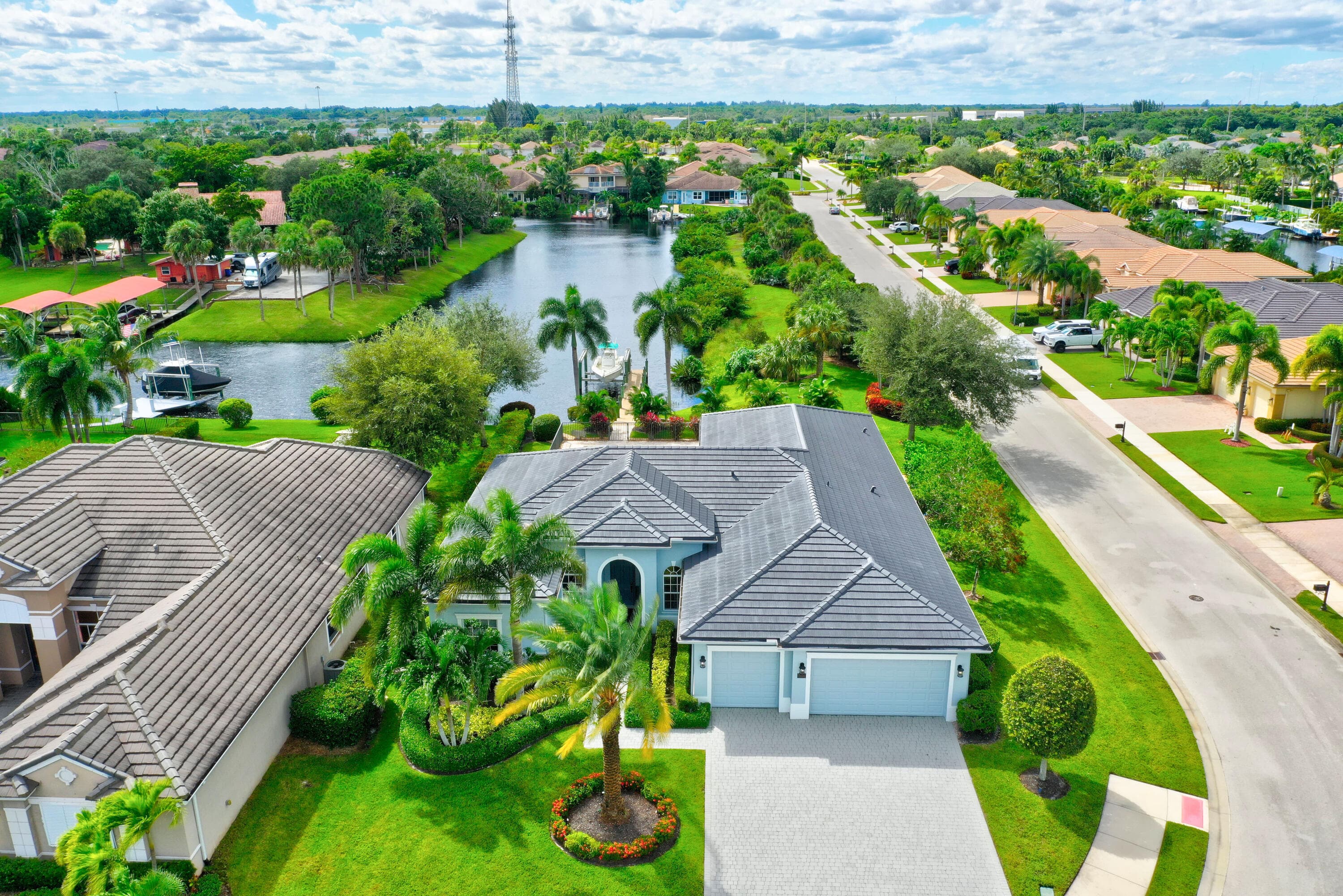 7186 SW Quiet River Court, Stuart, FL 34997 — photo 8 of 81