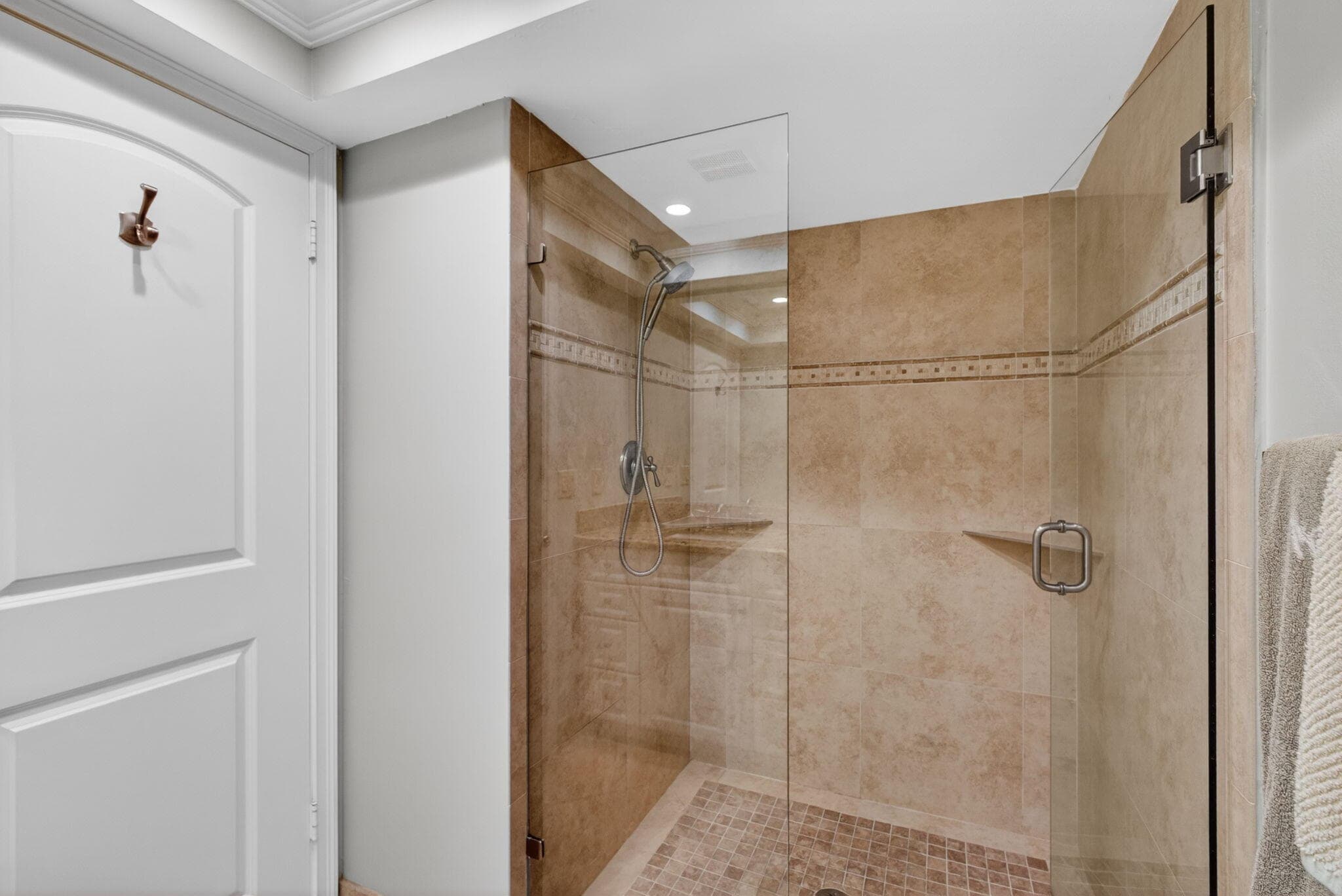 112 Brackenwood Road, Palm Beach Gardens, FL 33418 — photo 14 of 32