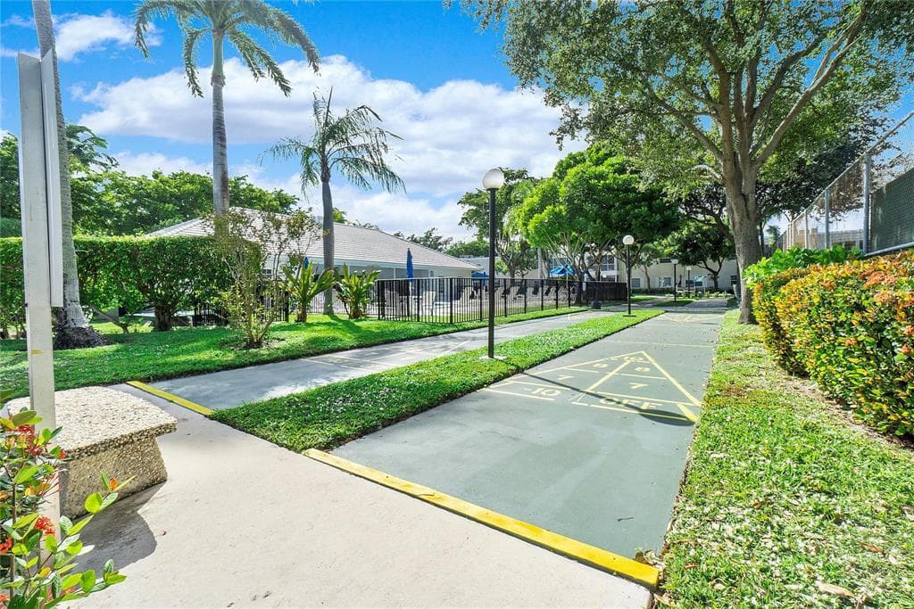 6475 Bay Club Drive 4, Fort Lauderdale, FL 33308 — photo 20 of 24