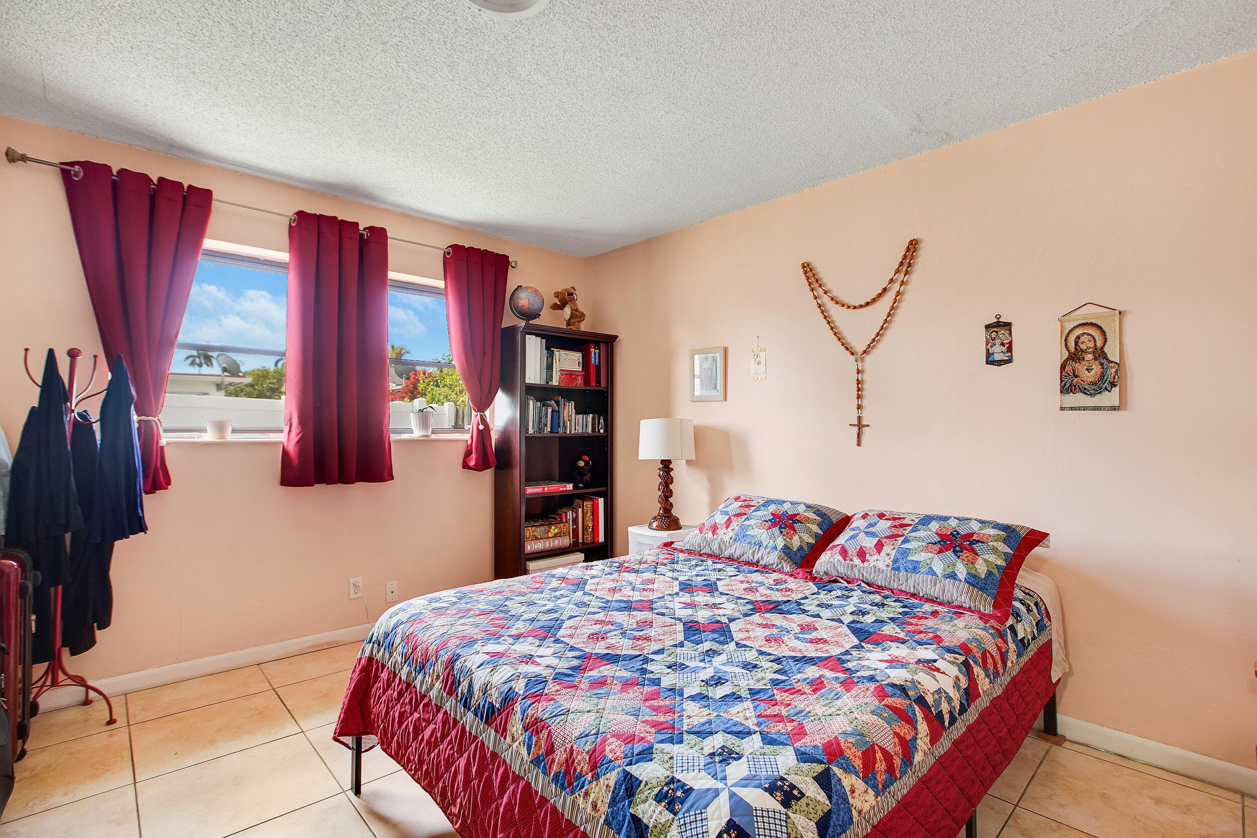 104 N 31st Court, Hollywood, FL 33021 — photo 22 of 35