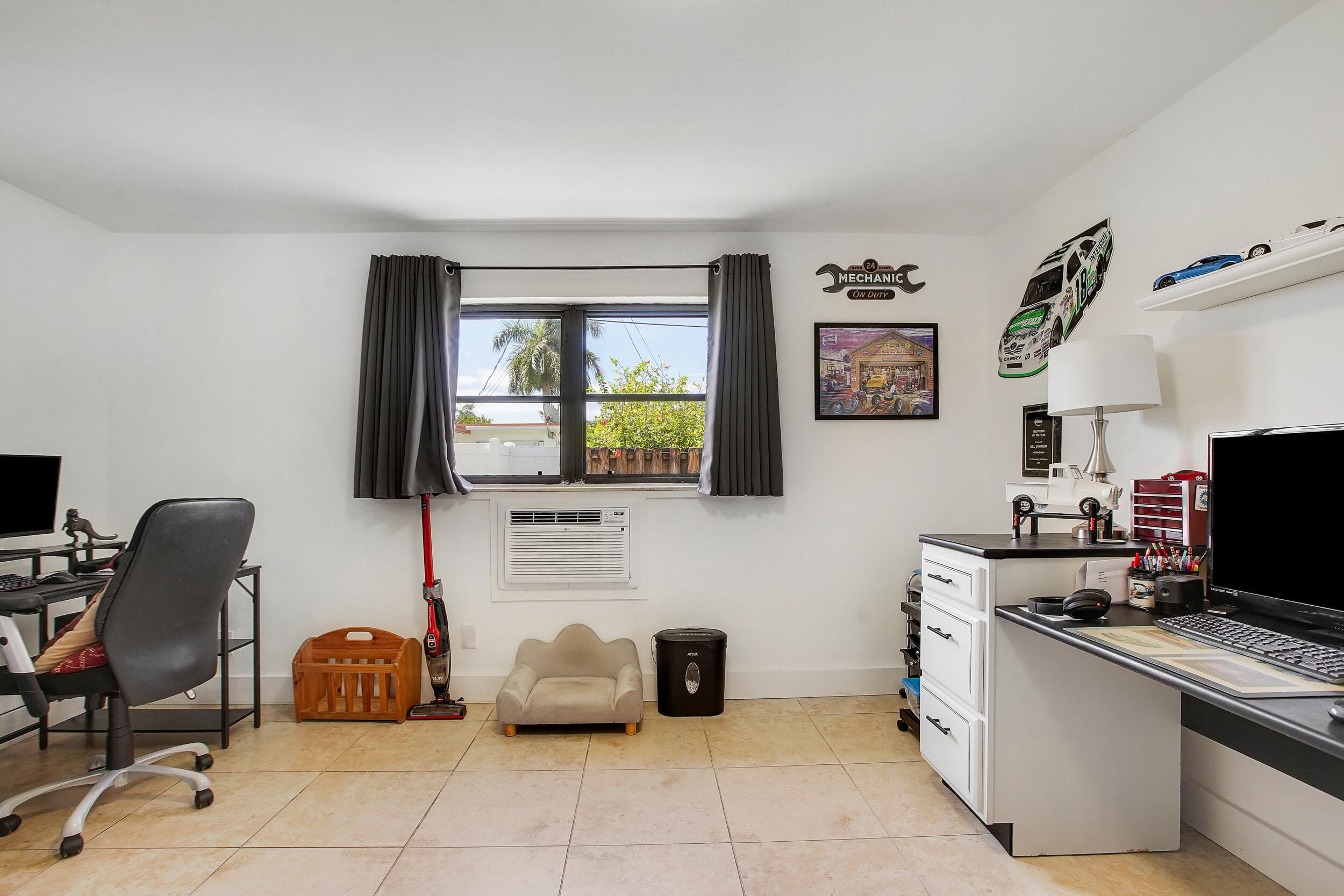 104 N 31st Court, Hollywood, FL 33021 — photo 25 of 35