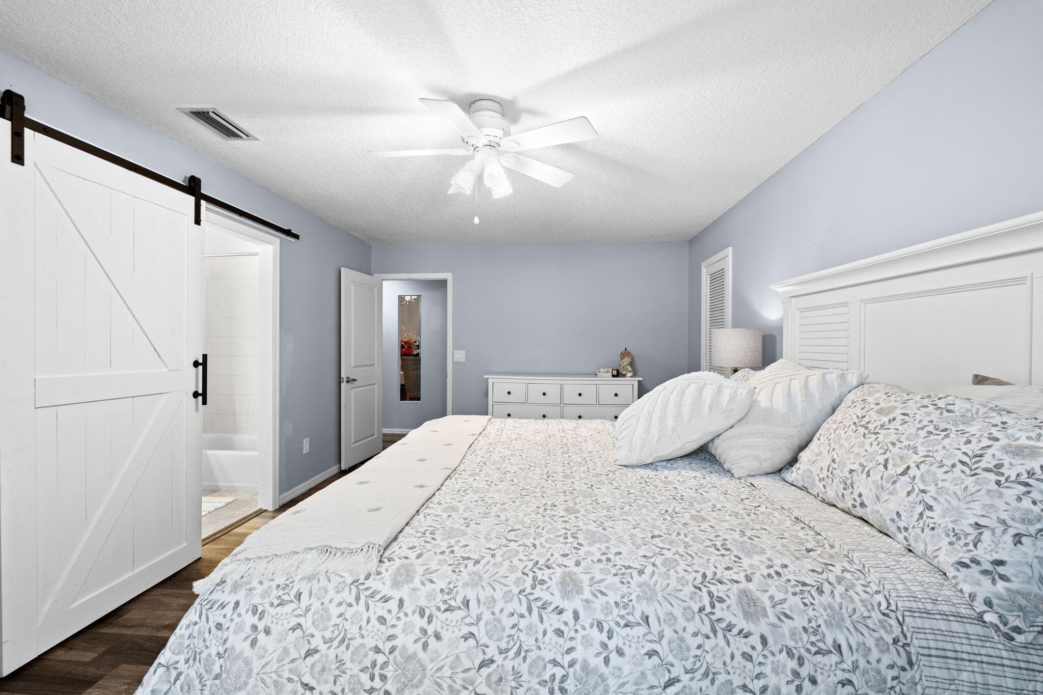 21 Whispering Oaks Circle, West Palm Beach, FL 33411 — photo 19 of 67