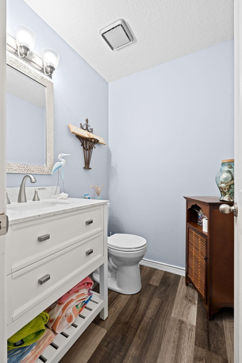 21 Whispering Oaks Circle, West Palm Beach, FL 33411 — photo 13 of 67