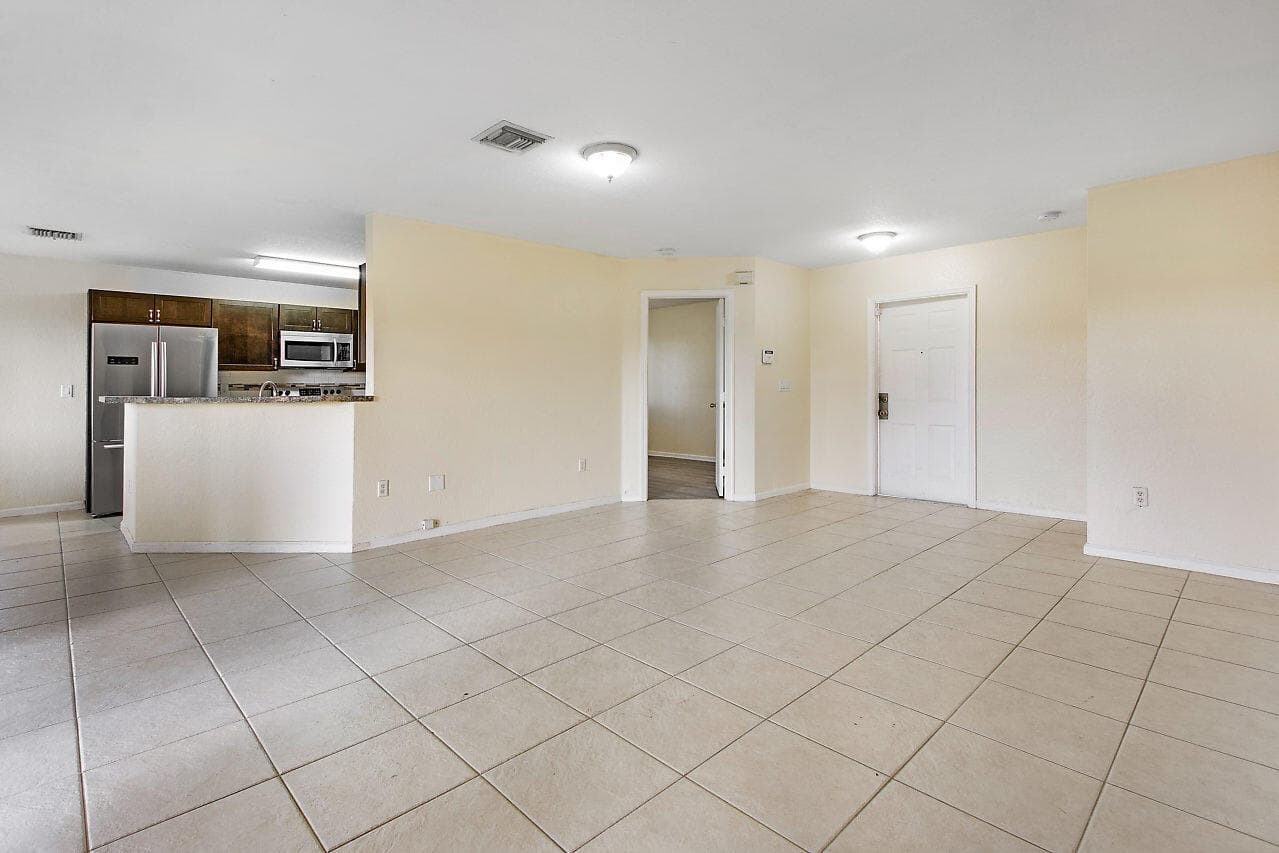 8460 NW 40th Street 84 60, Coral Springs, FL 33065 — photo 5 of 33