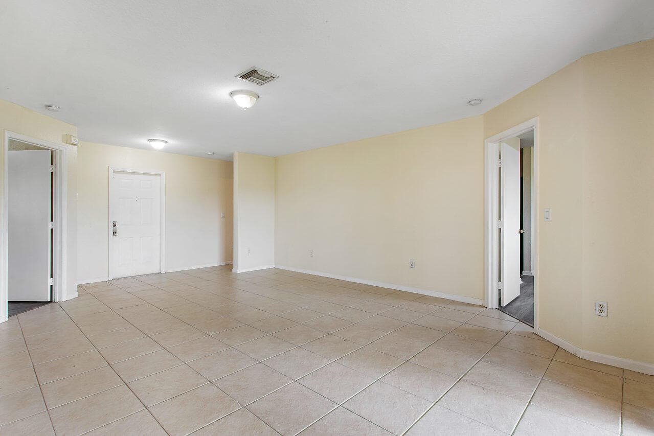 8460 NW 40th Street 84 60, Coral Springs, FL 33065 — photo 10 of 33
