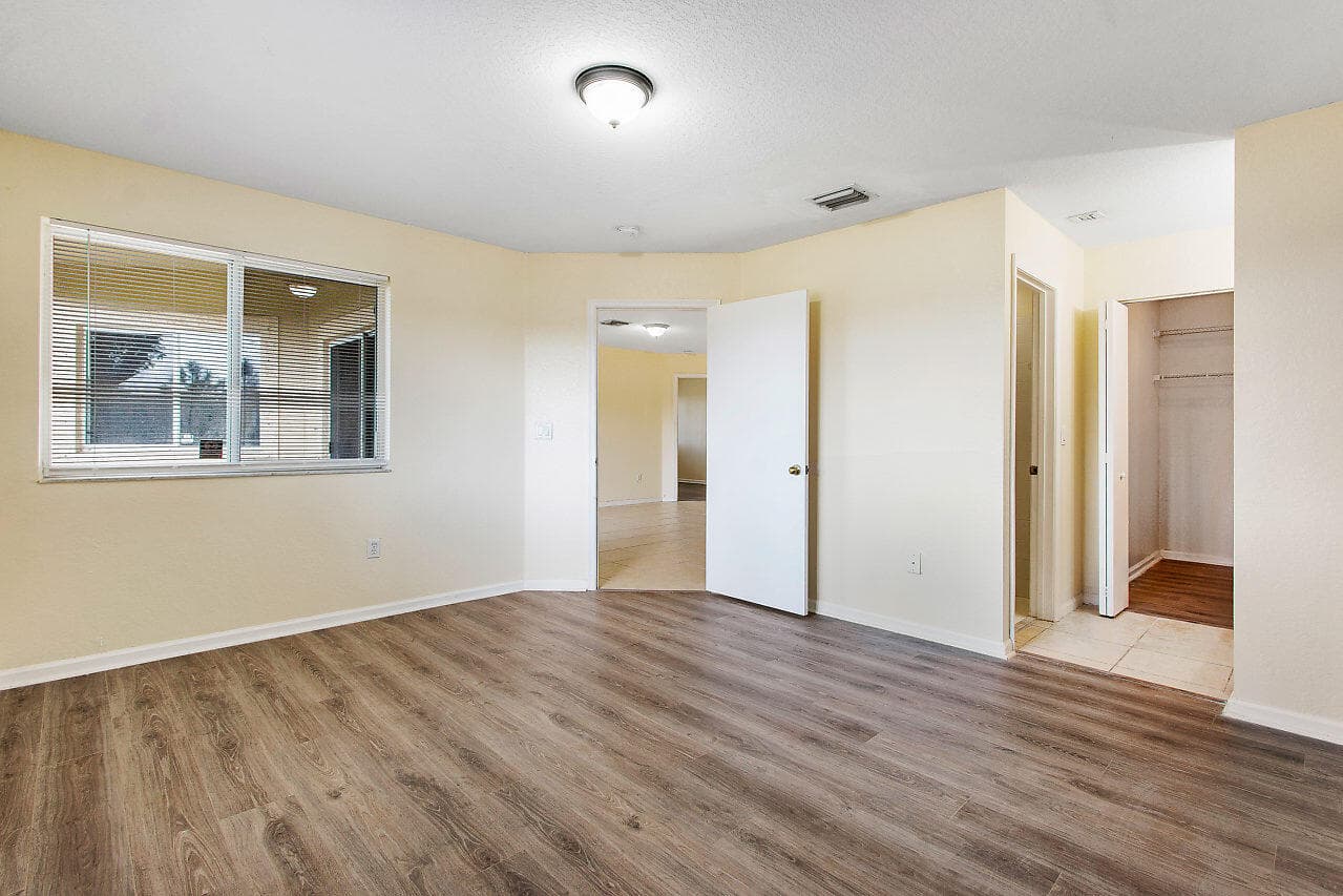 8460 NW 40th Street 84 60, Coral Springs, FL 33065 — photo 13 of 33