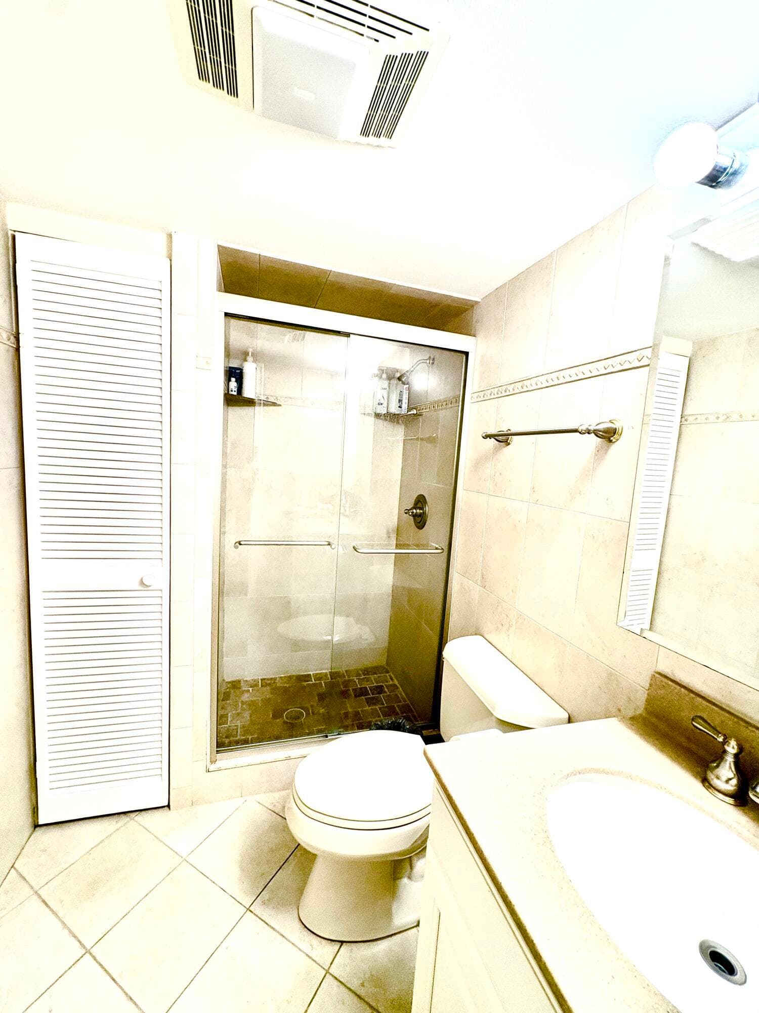 30 Plymouth C, West Palm Beach, FL 33417 — photo 7 of 25