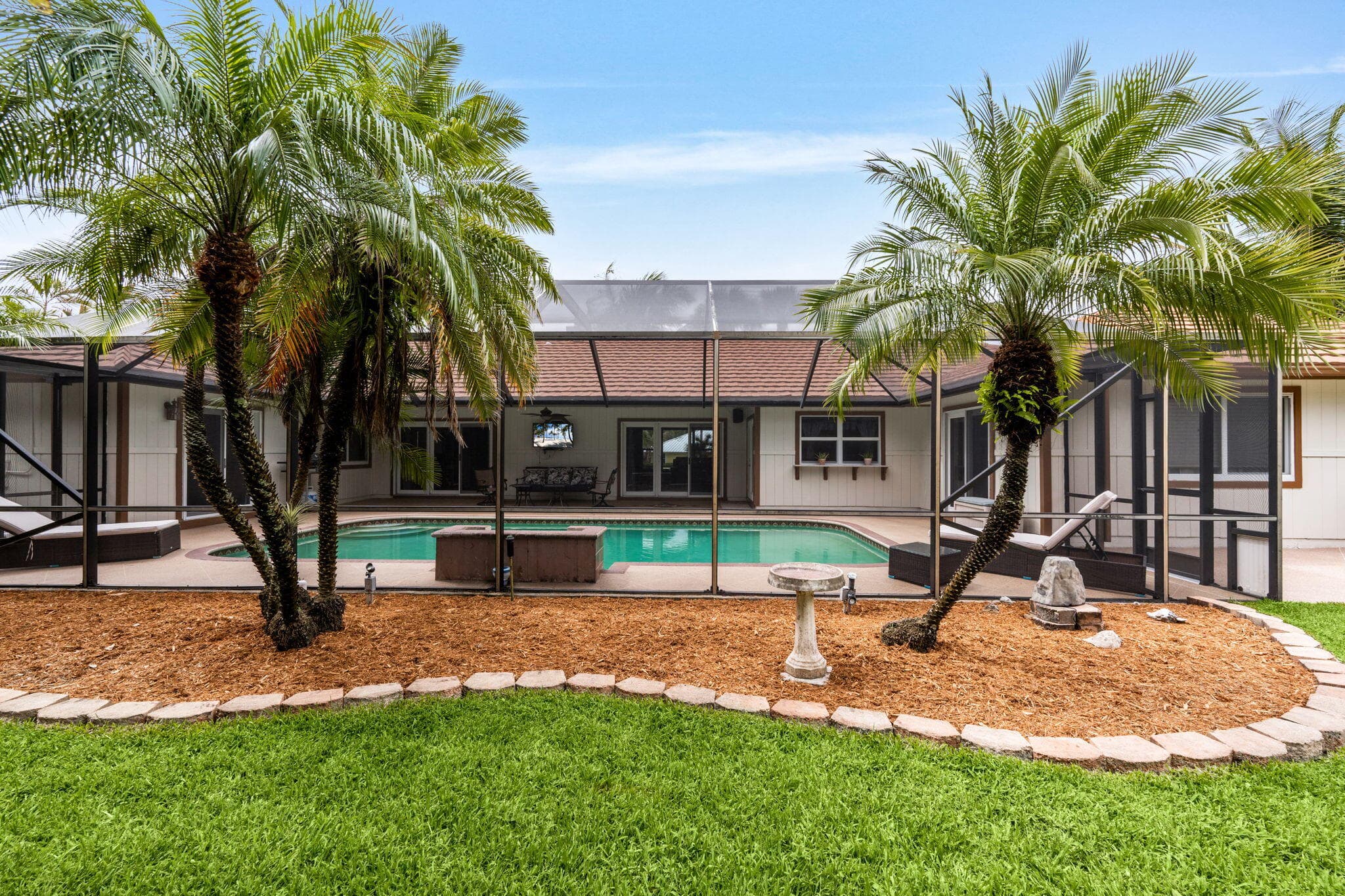 21 Whispering Oaks Circle, West Palm Beach, FL 33411 — photo 48 of 67