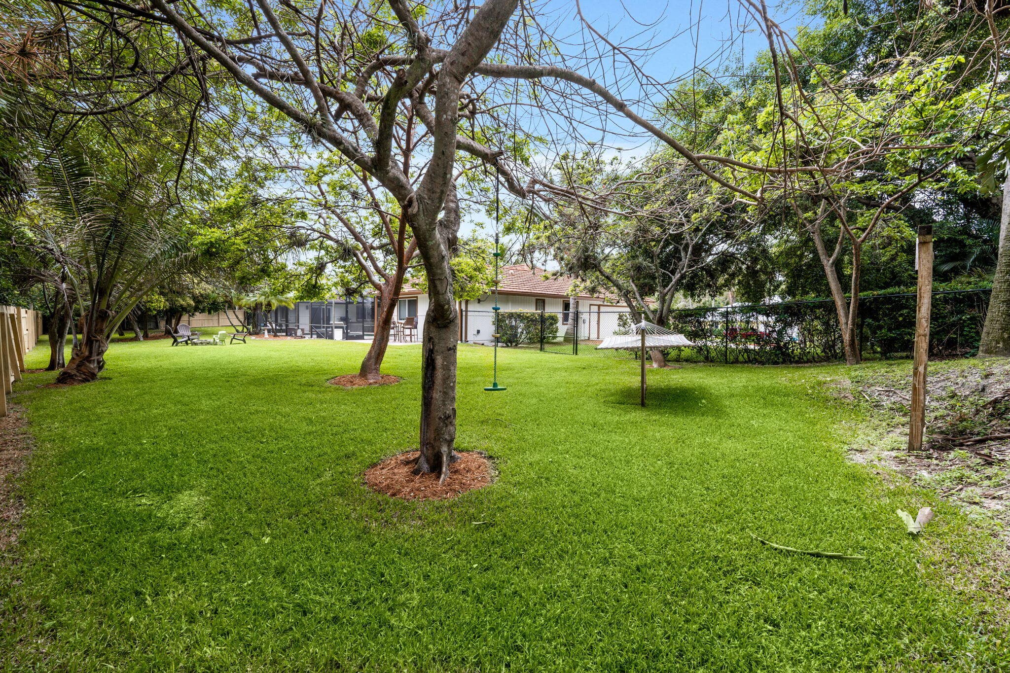 21 Whispering Oaks Circle, West Palm Beach, FL 33411 — photo 51 of 67