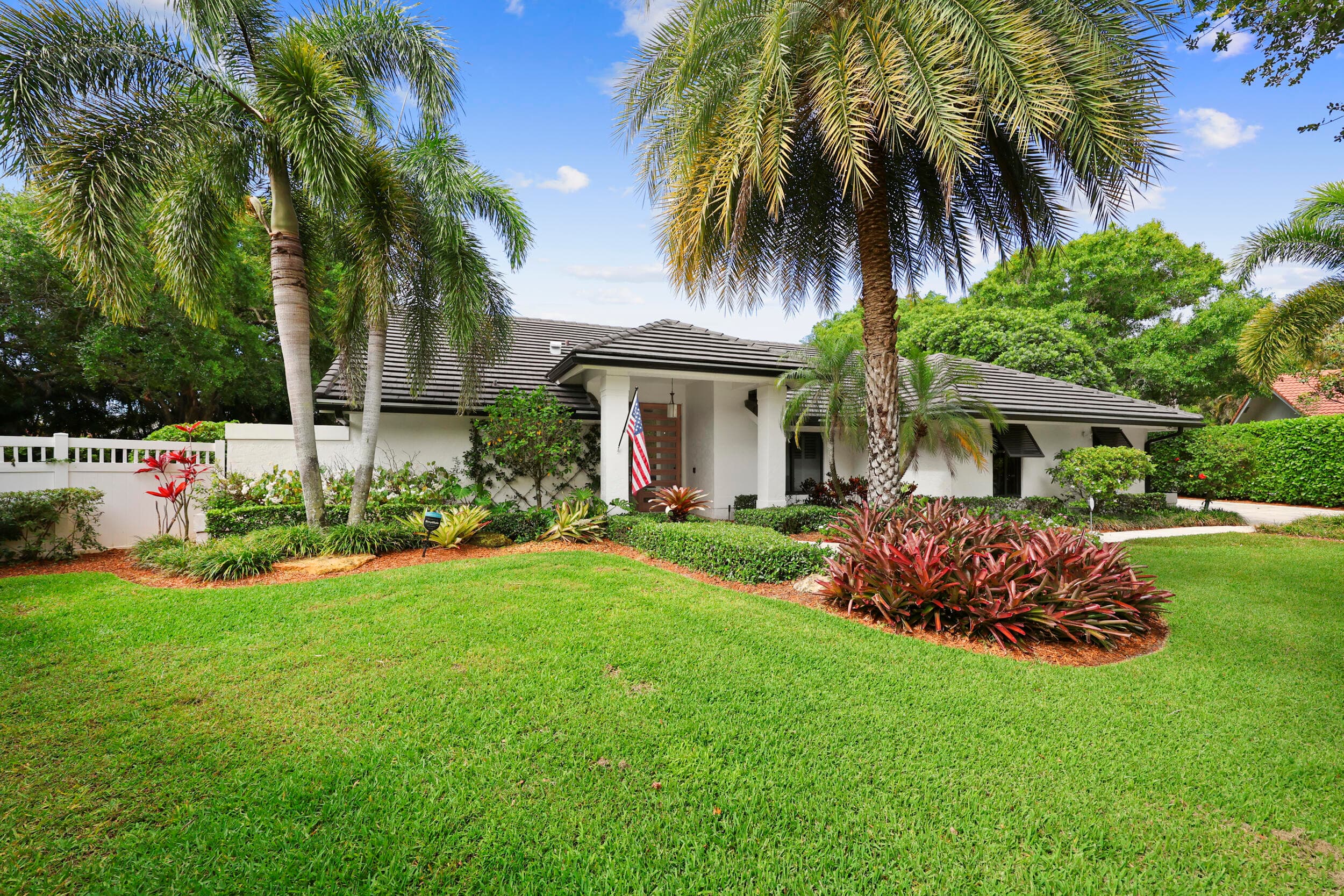 2980 Salerno Way, Delray Beach, FL 33445 — photo 2 of 73