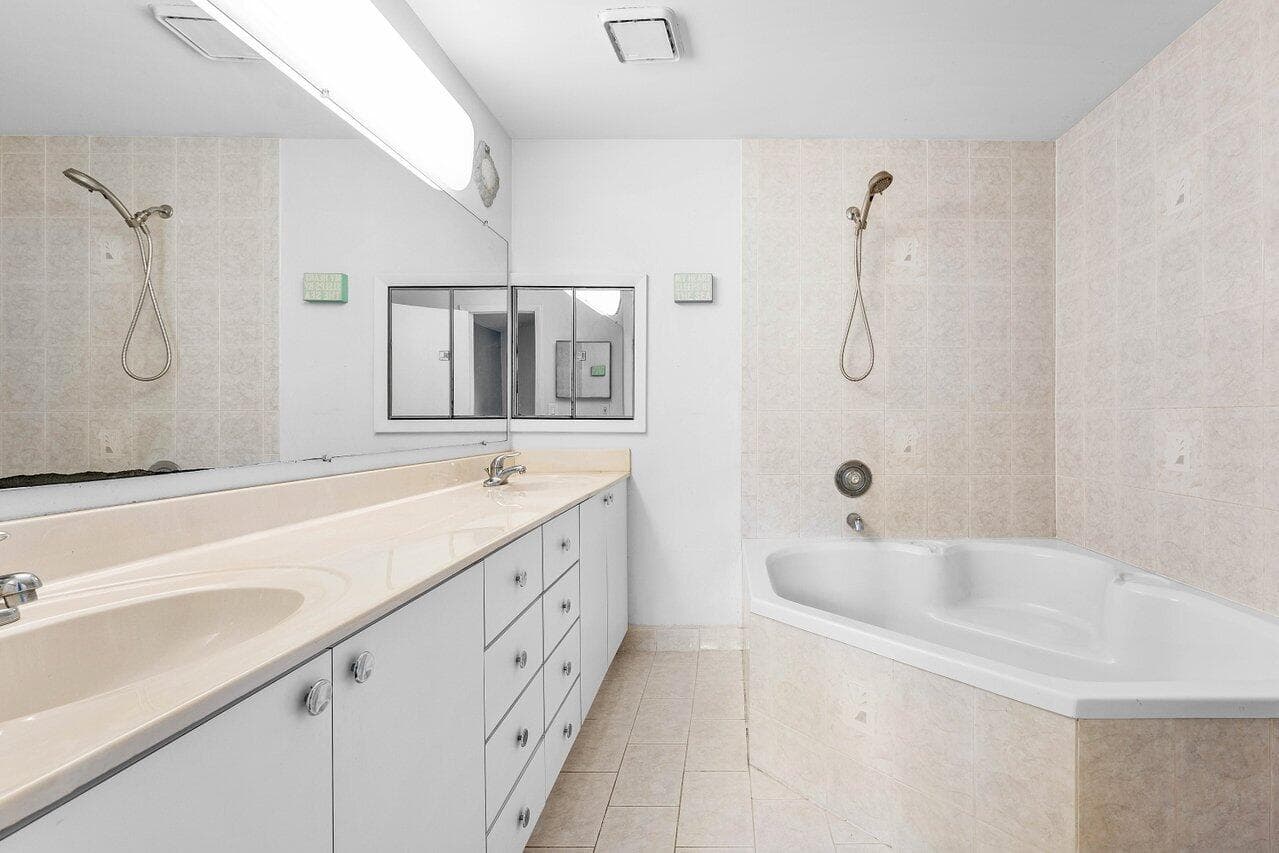 331 NW 101st Terrace, Pembroke Pines, FL 33026 — photo 22 of 35