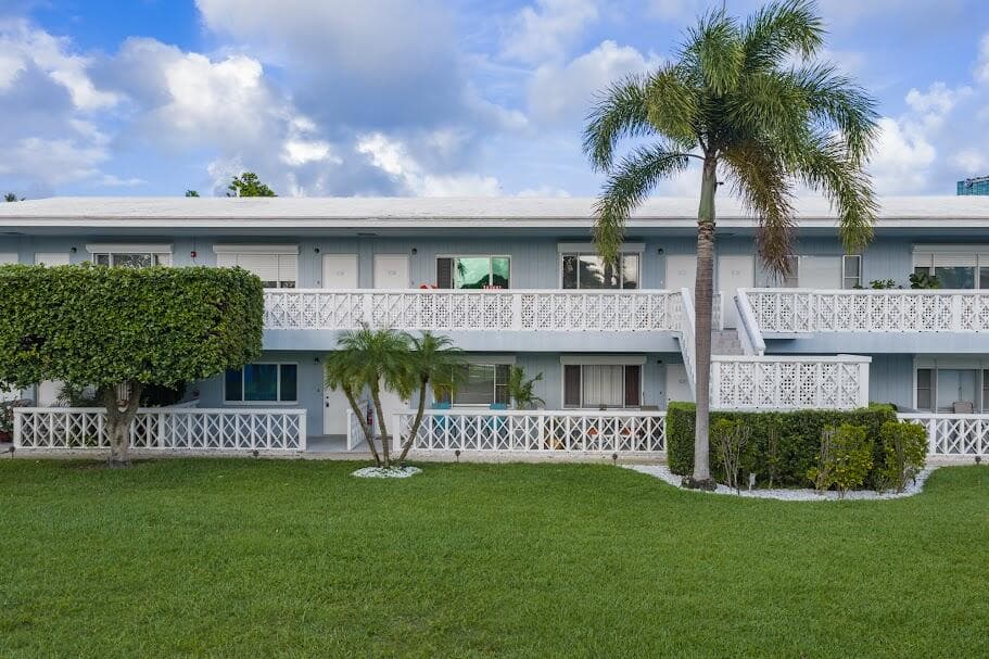 2170 NE 51st Court A21, Fort Lauderdale, FL 33308 — photo 3 of 32