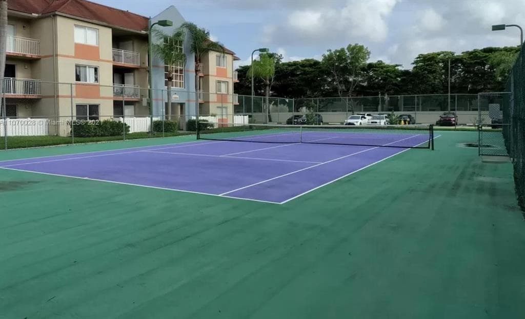 18860 NW 57th Avenue 106, Hialeah, FL 33015 — photo 13 of 13