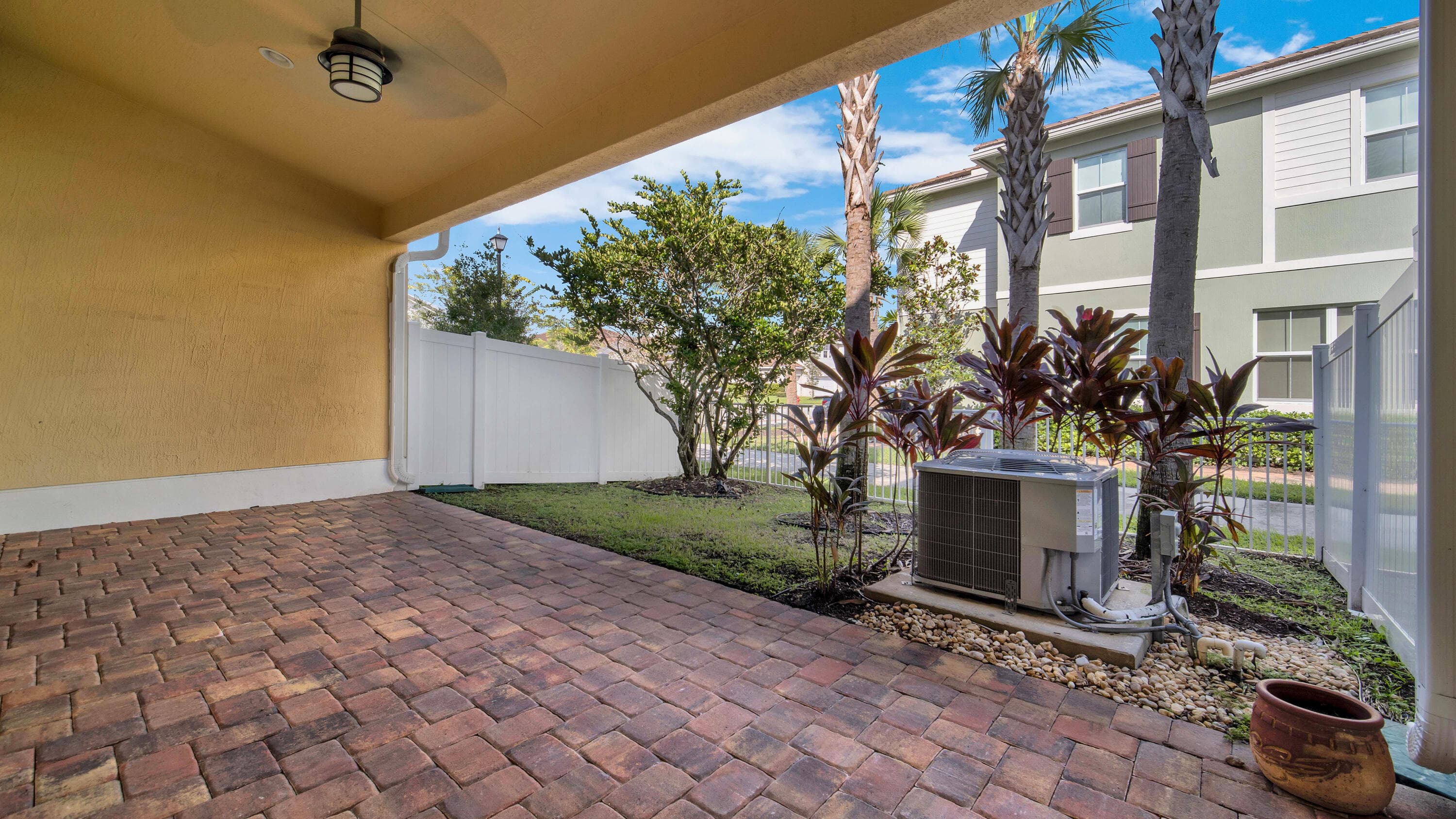 94 Palm Lane, Royal Palm Beach, FL 33411 — photo 14 of 25