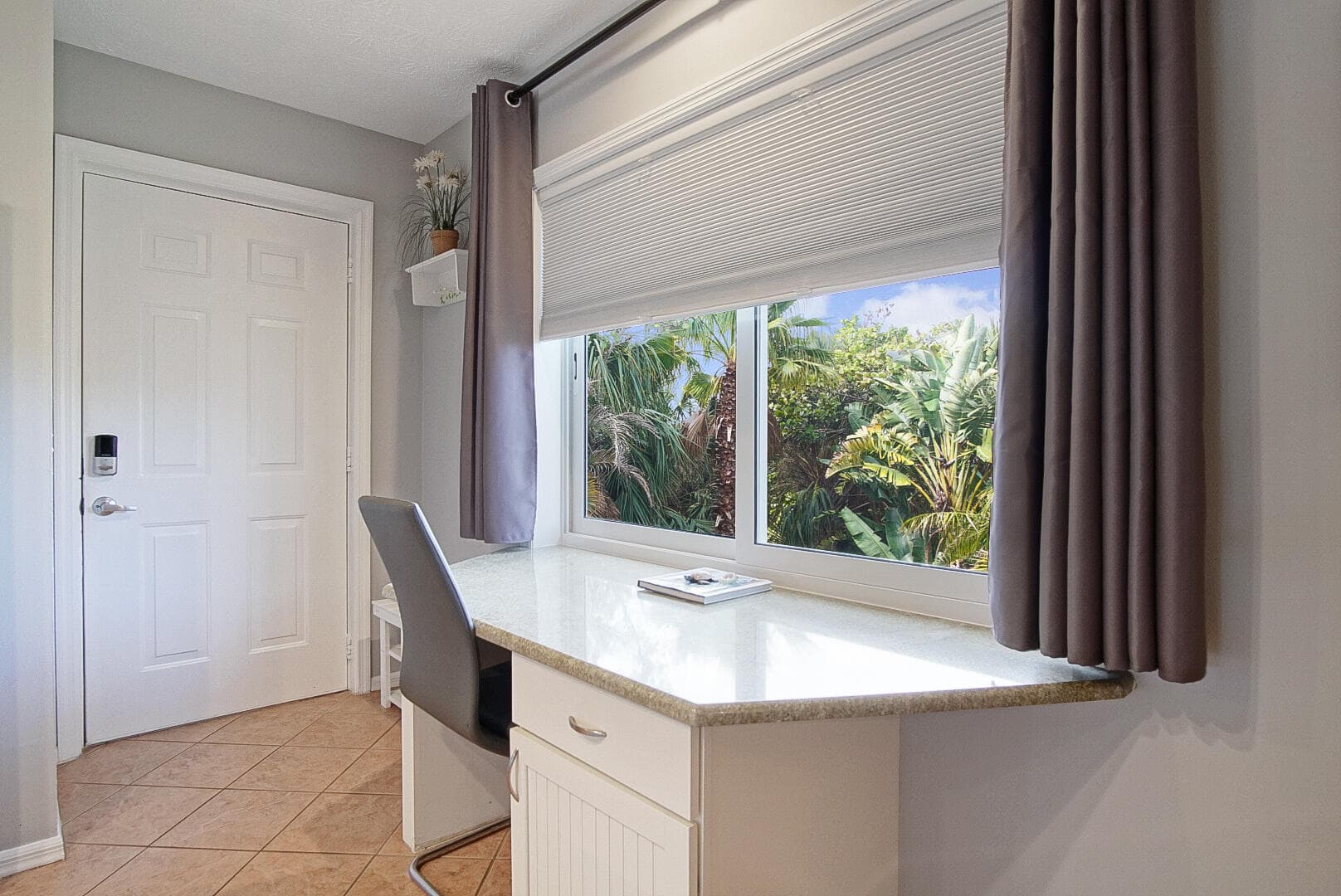 413 Hernando Street, Fort Pierce, FL 34949 — photo 15 of 43